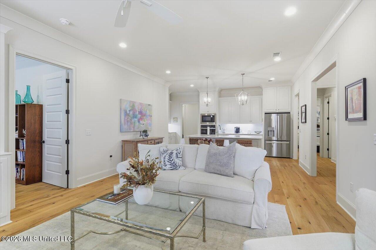 330 Freedom Ring Drive Property Photo 6