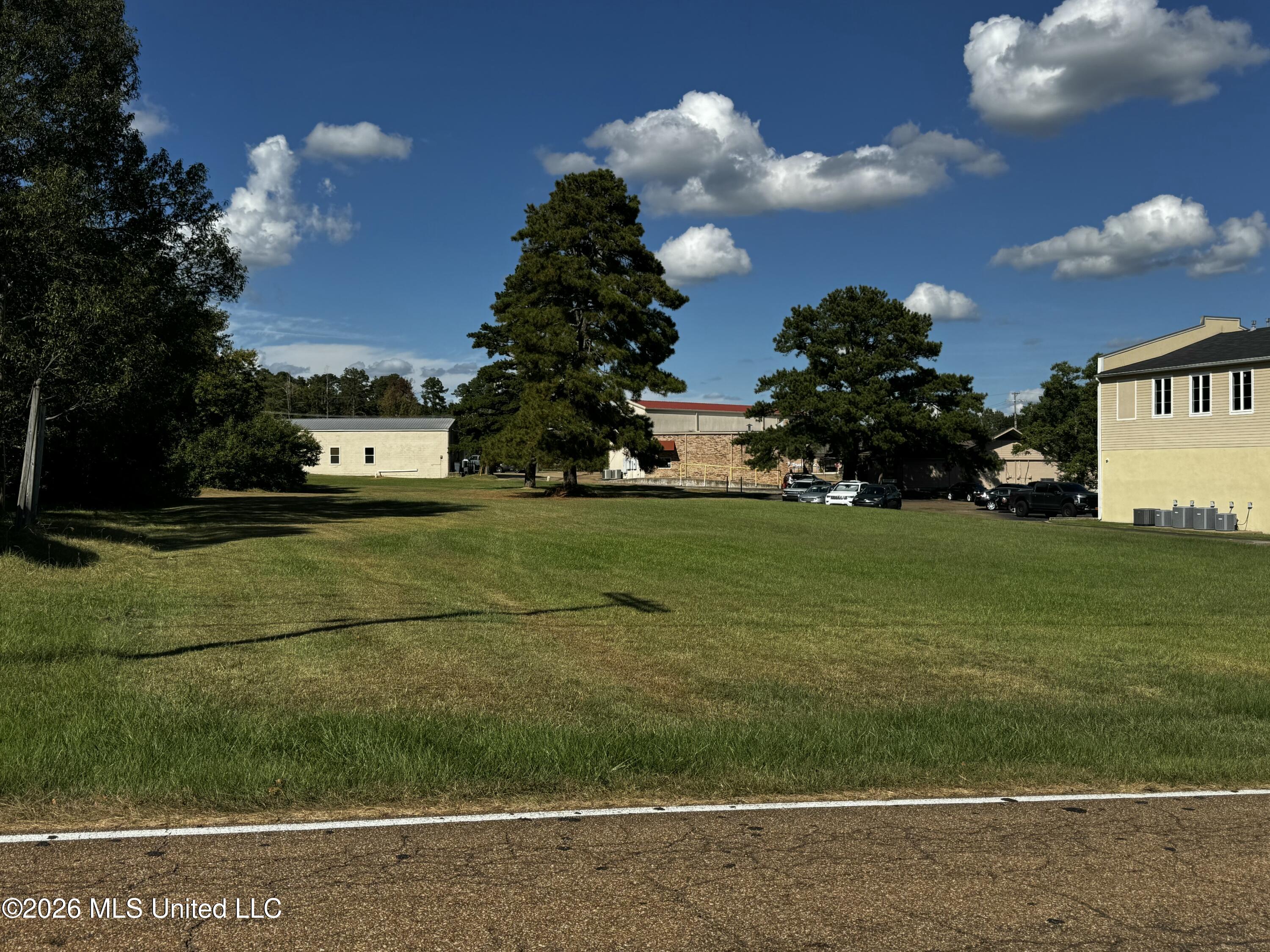 Cynthia Street Property Photo 1