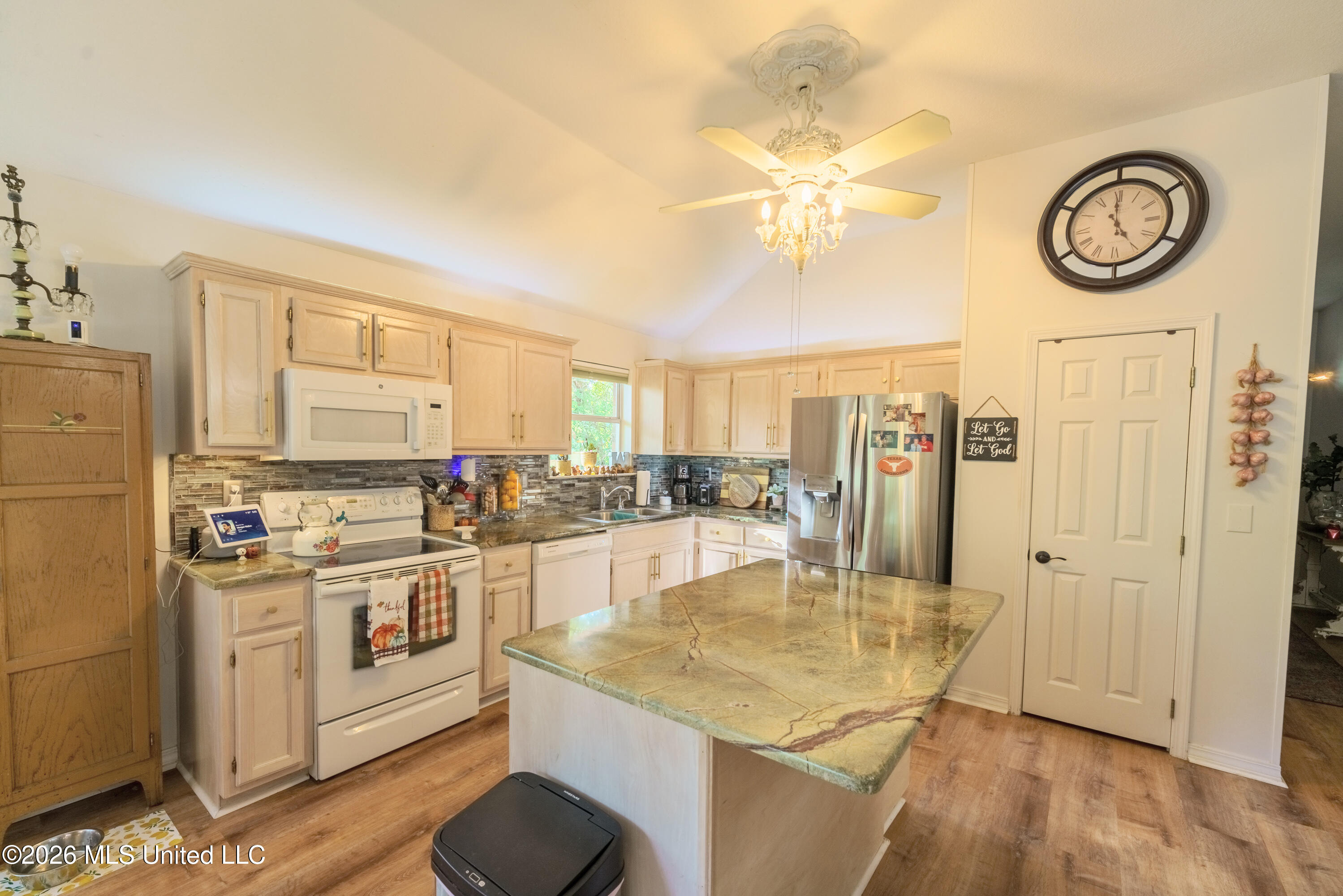 13540 Tara Hills Circle Property Photo 15