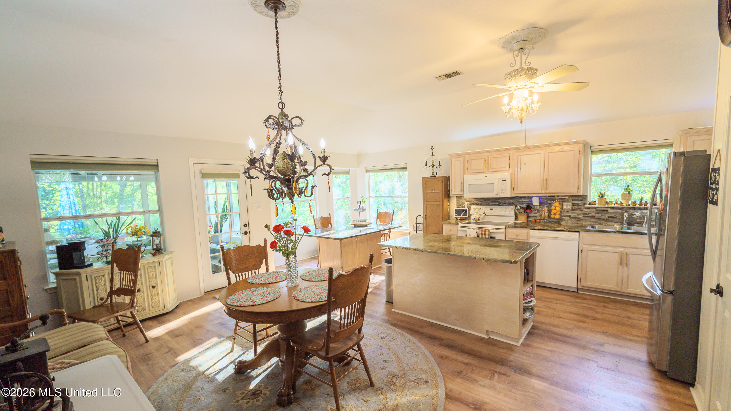 13540 Tara Hills Circle Property Photo 18