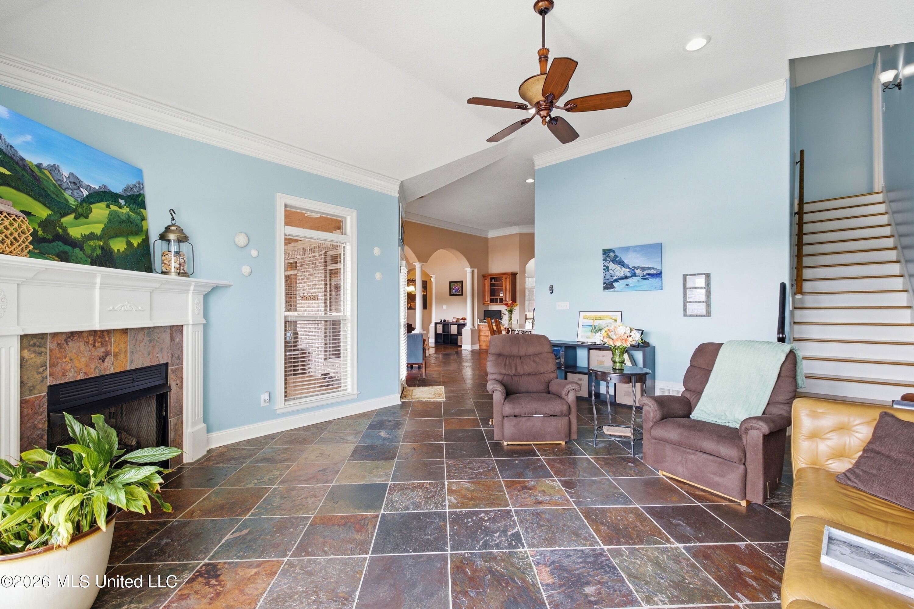 2747 S Fountain Gate Drive Property Photo 16