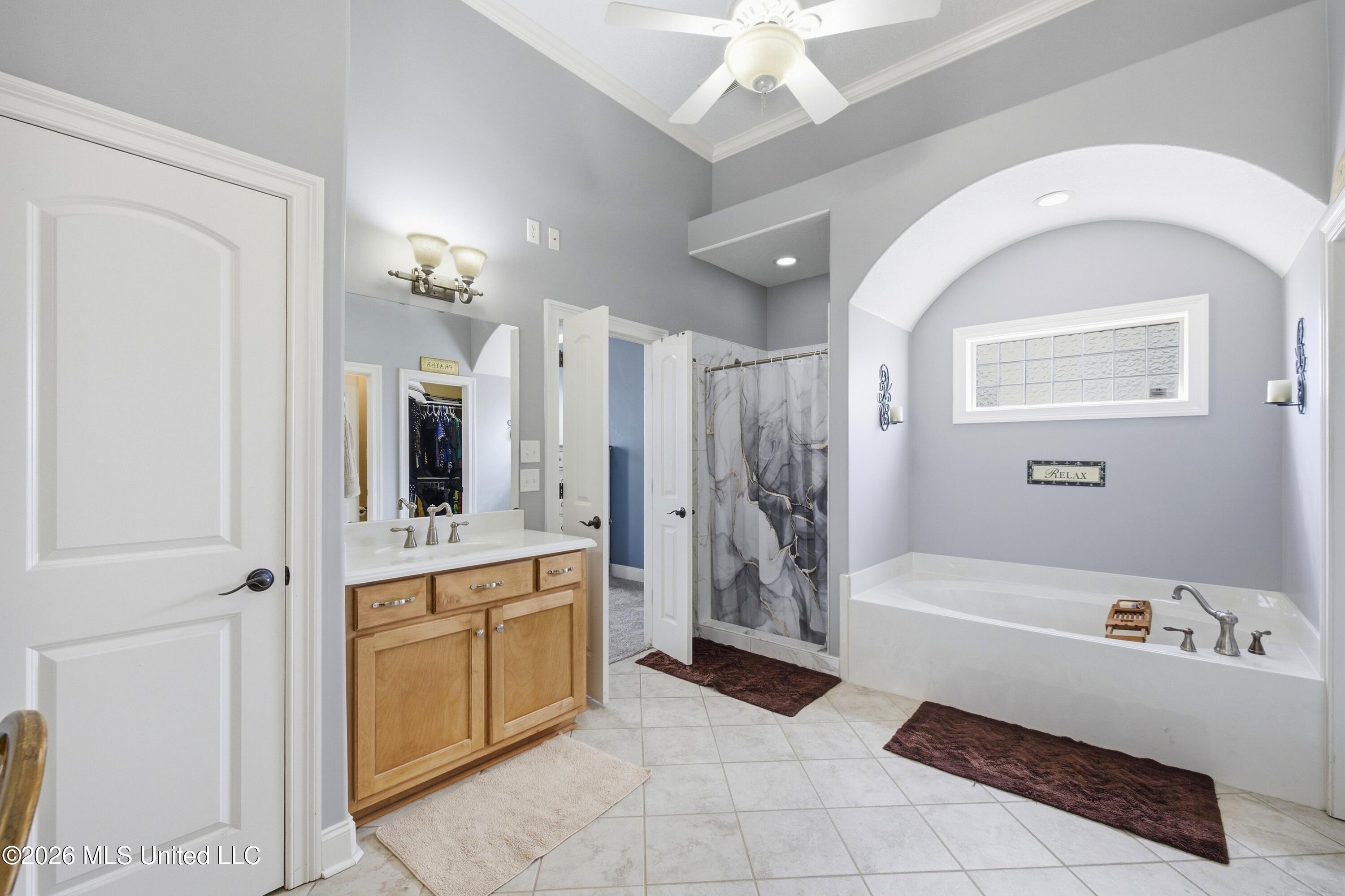 2747 S Fountain Gate Drive Property Photo 25