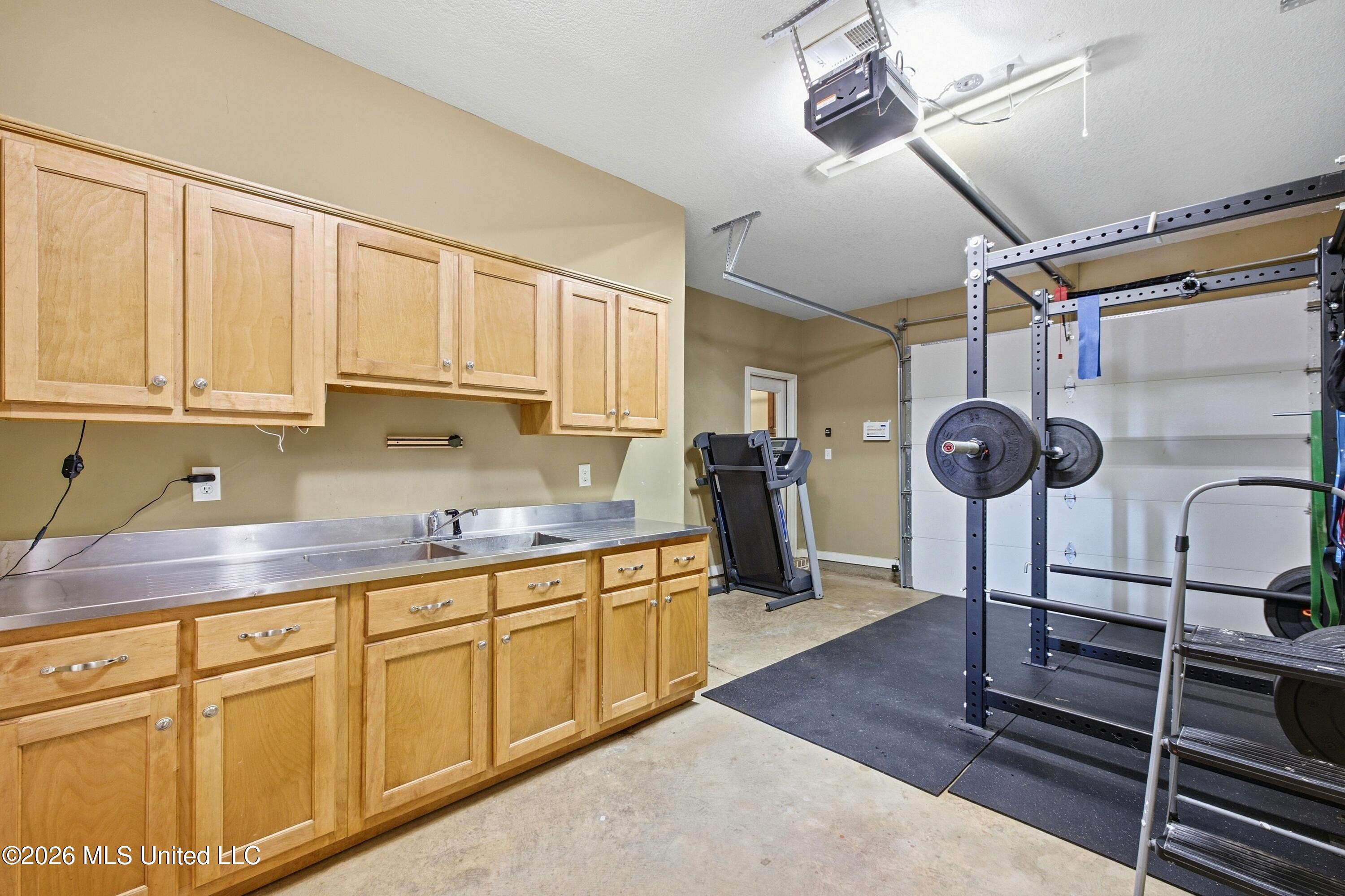 2747 S Fountain Gate Drive Property Photo 37