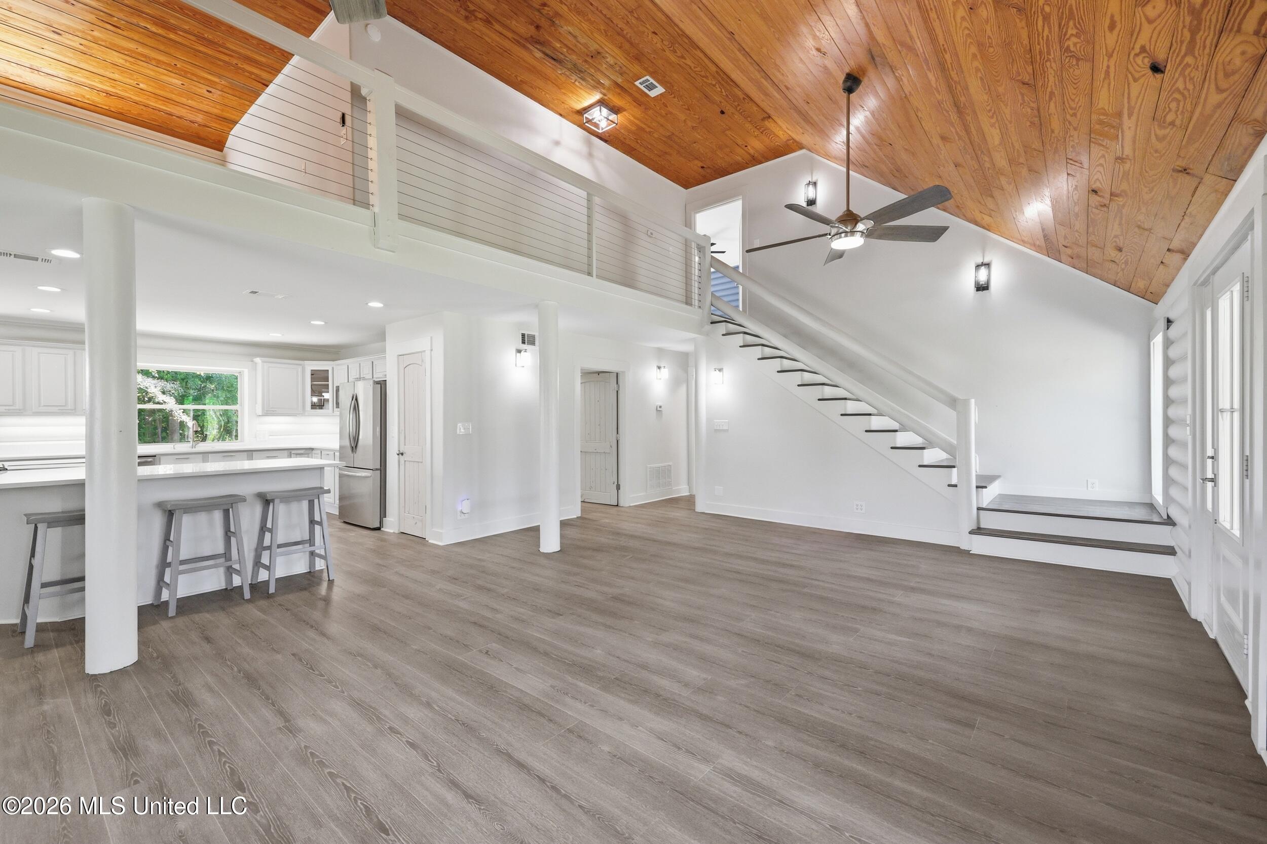 17176 Magnolia Cove Drive Property Photo 10
