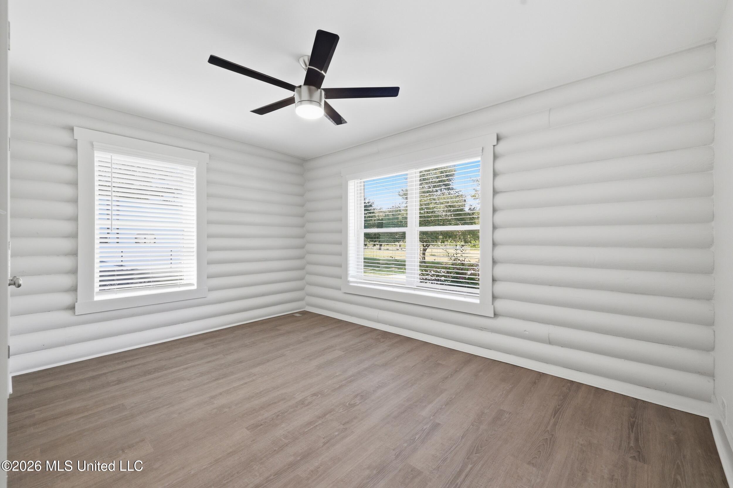 17176 Magnolia Cove Drive Property Photo 31