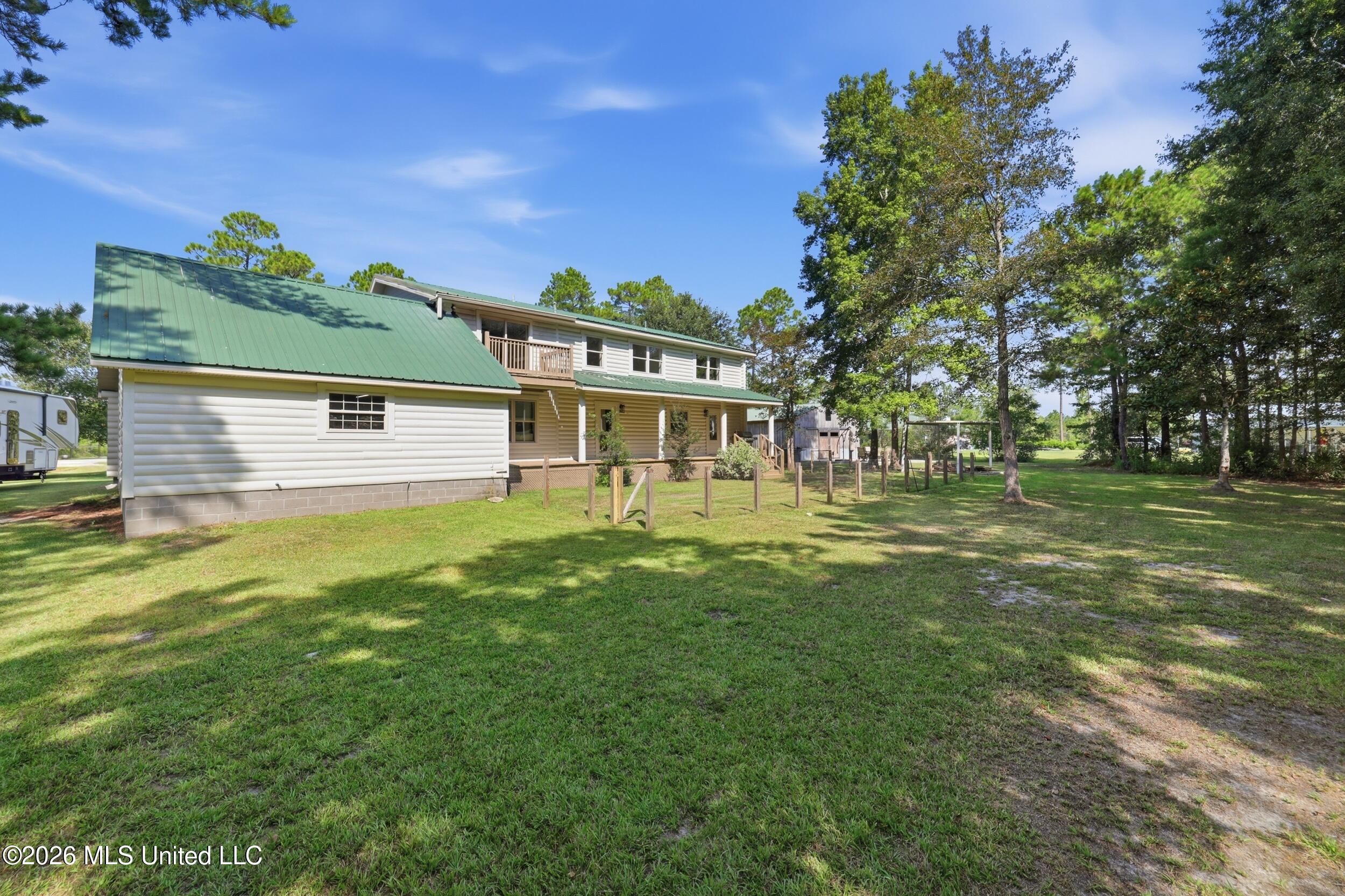 17176 Magnolia Cove Drive Property Photo 49