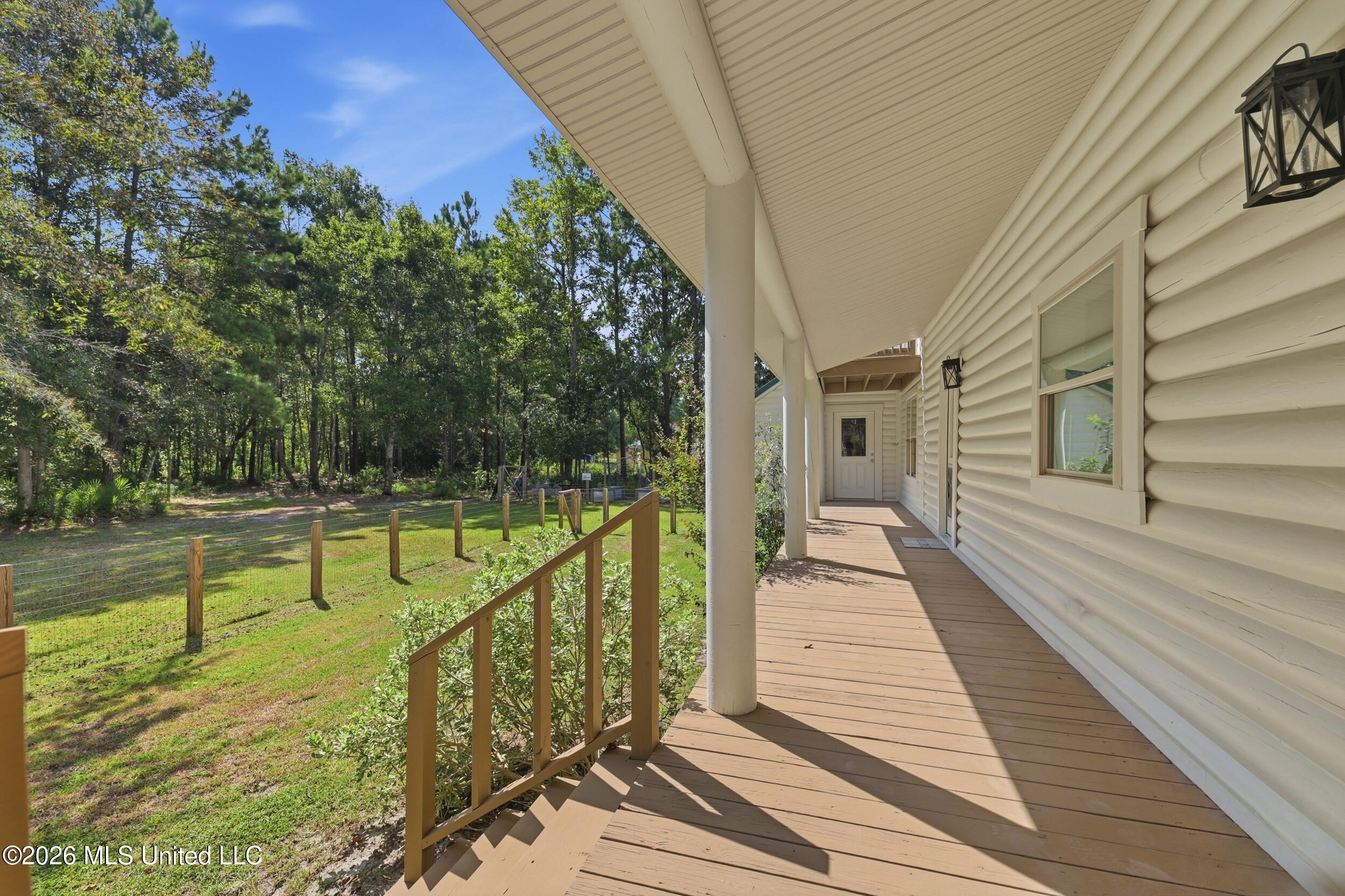17176 Magnolia Cove Drive Property Photo 61
