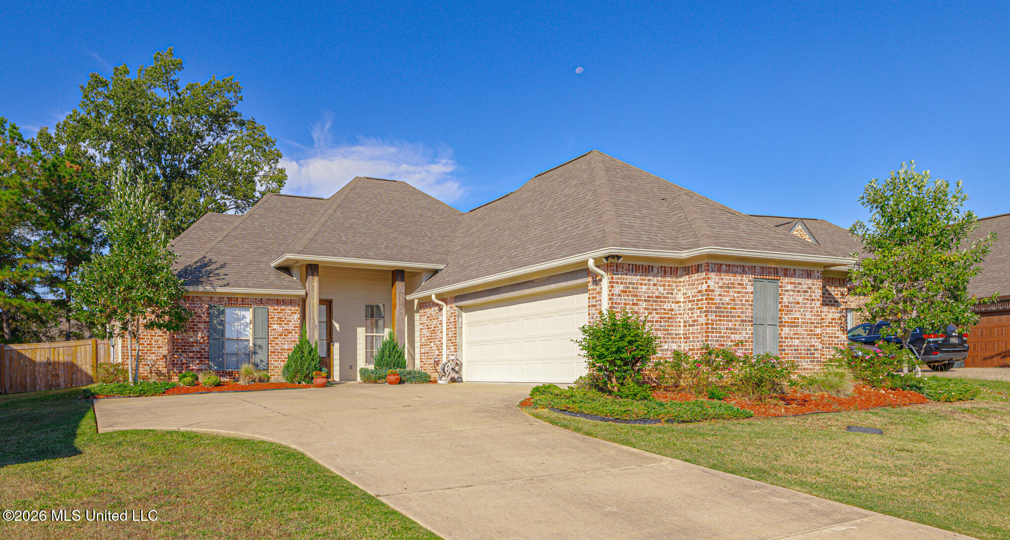 285 Winterfield Court Property Photo 1