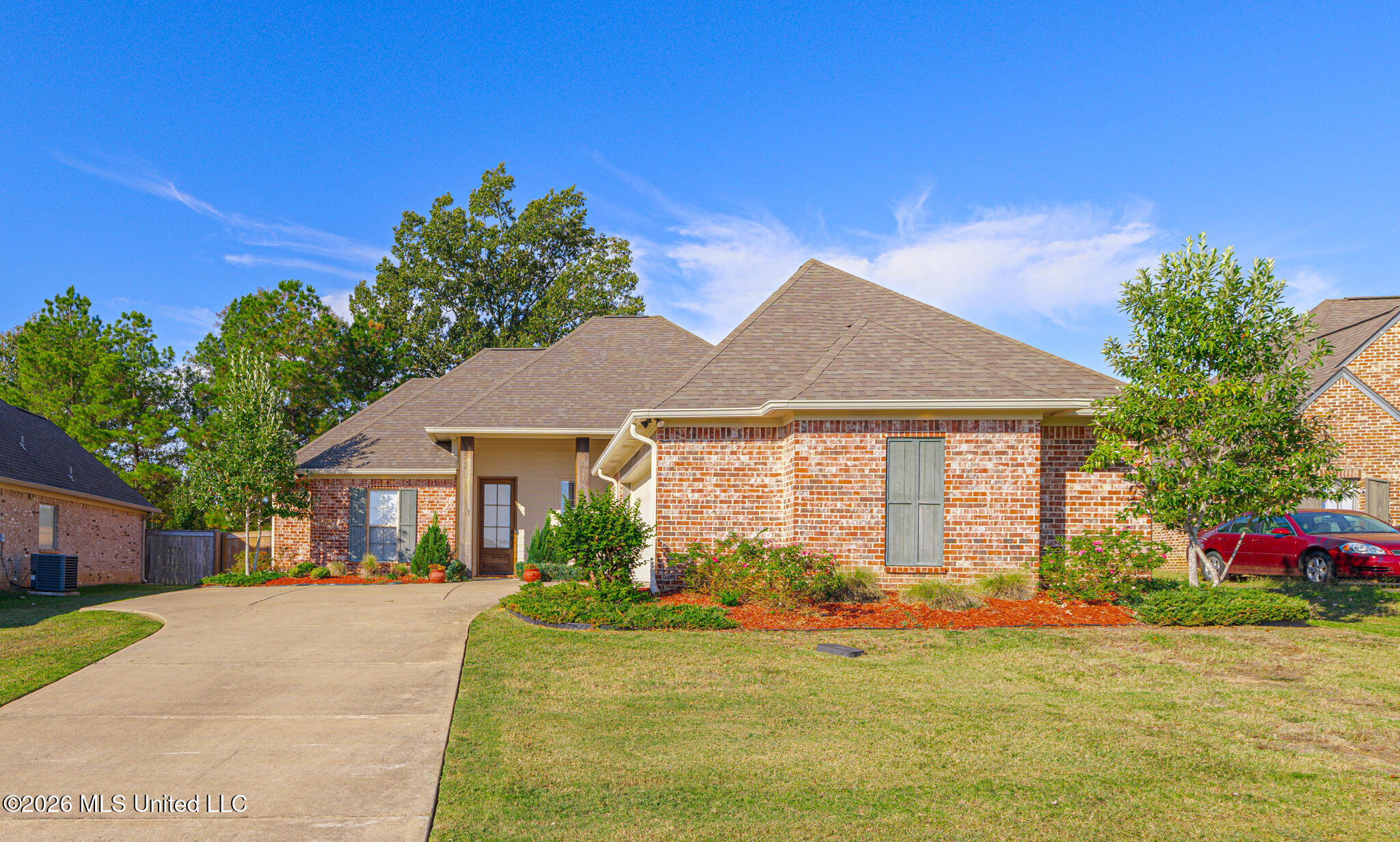 285 Winterfield Court Property Photo 2