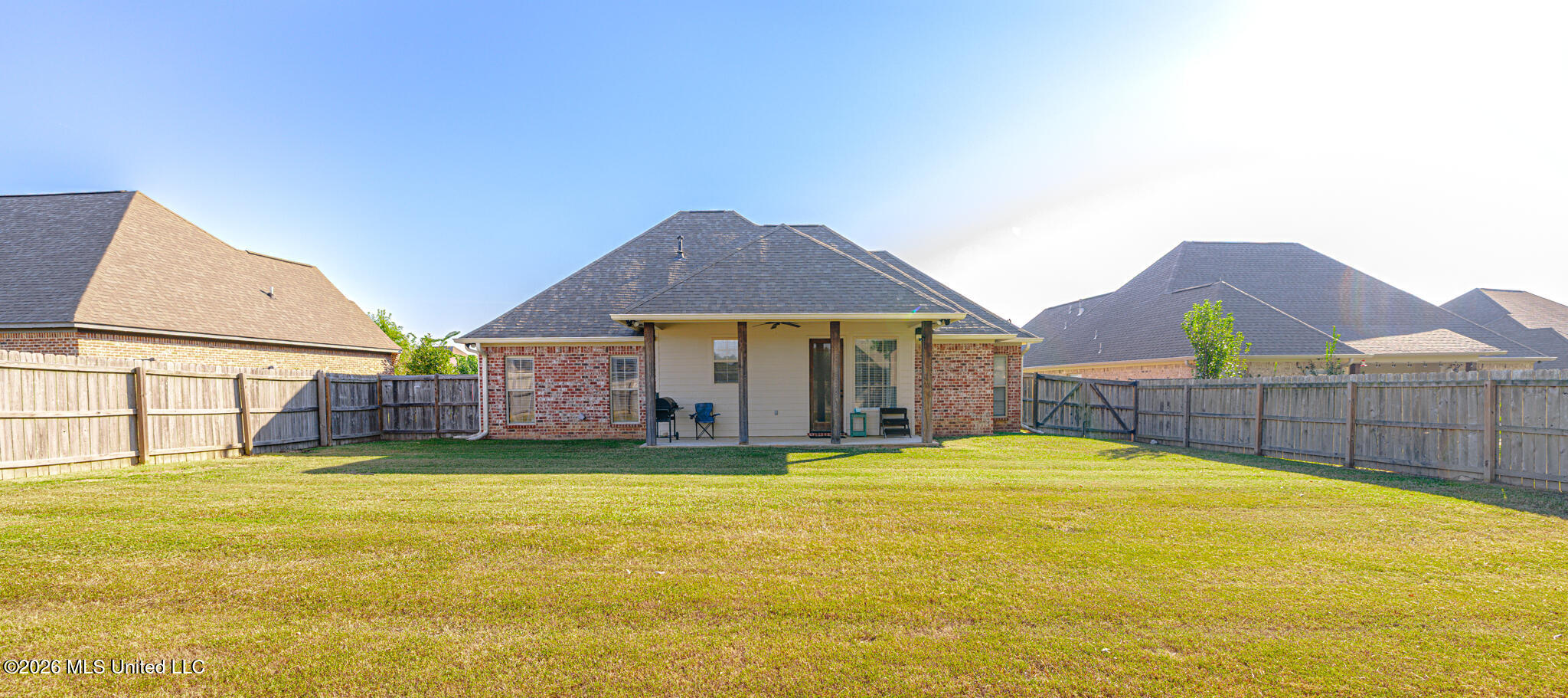 285 Winterfield Court Property Photo 6