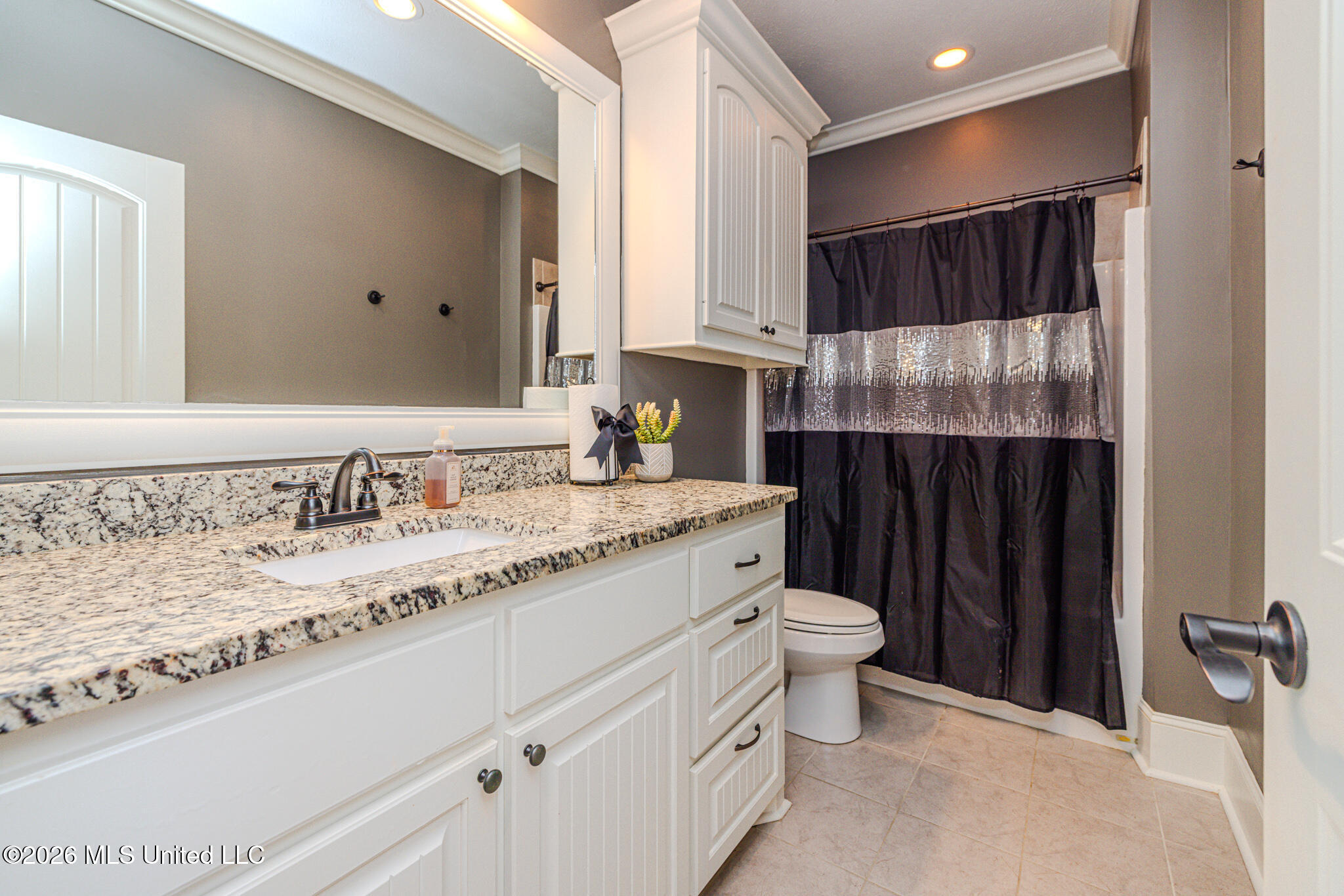 285 Winterfield Court Property Photo 22