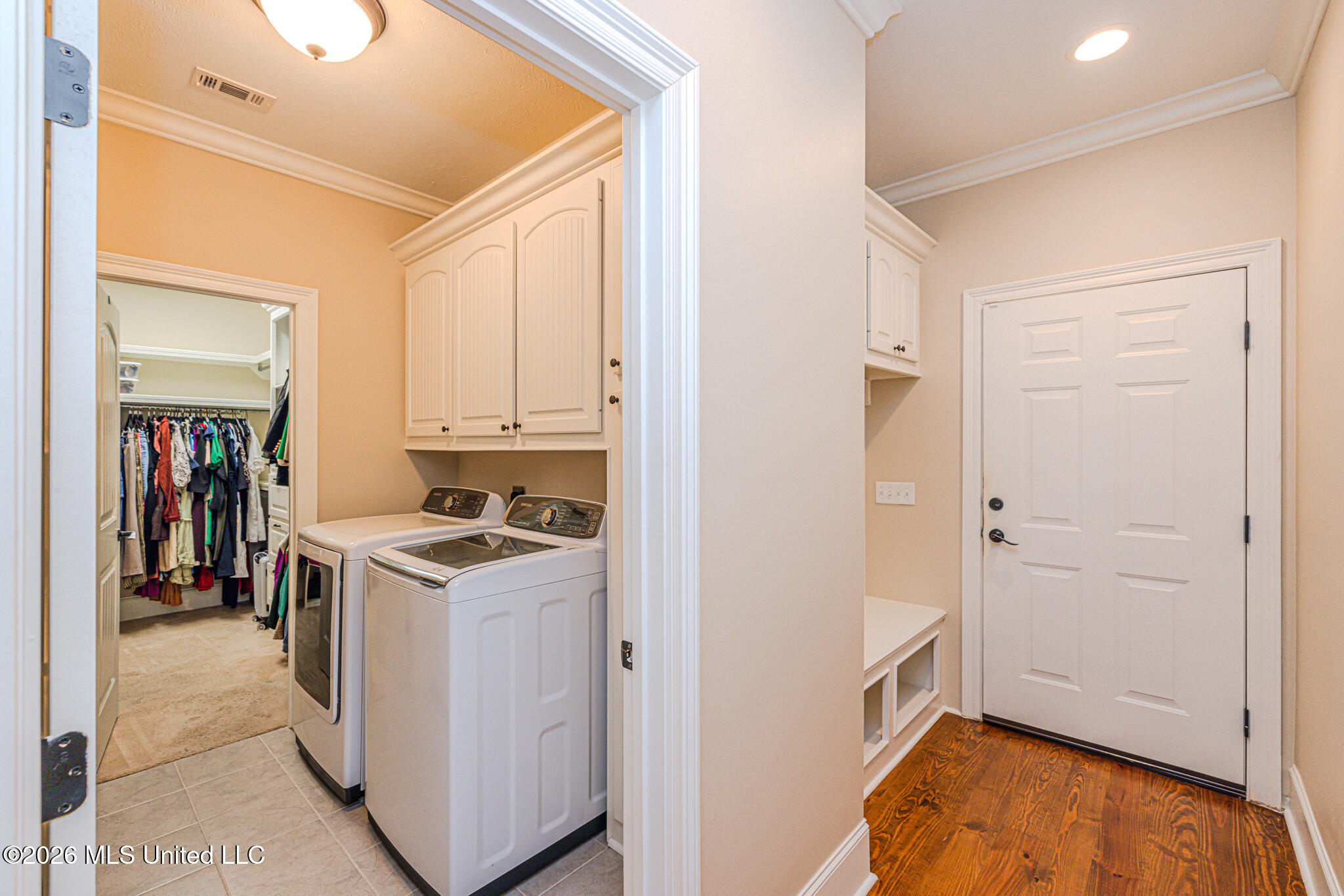 285 Winterfield Court Property Photo 23