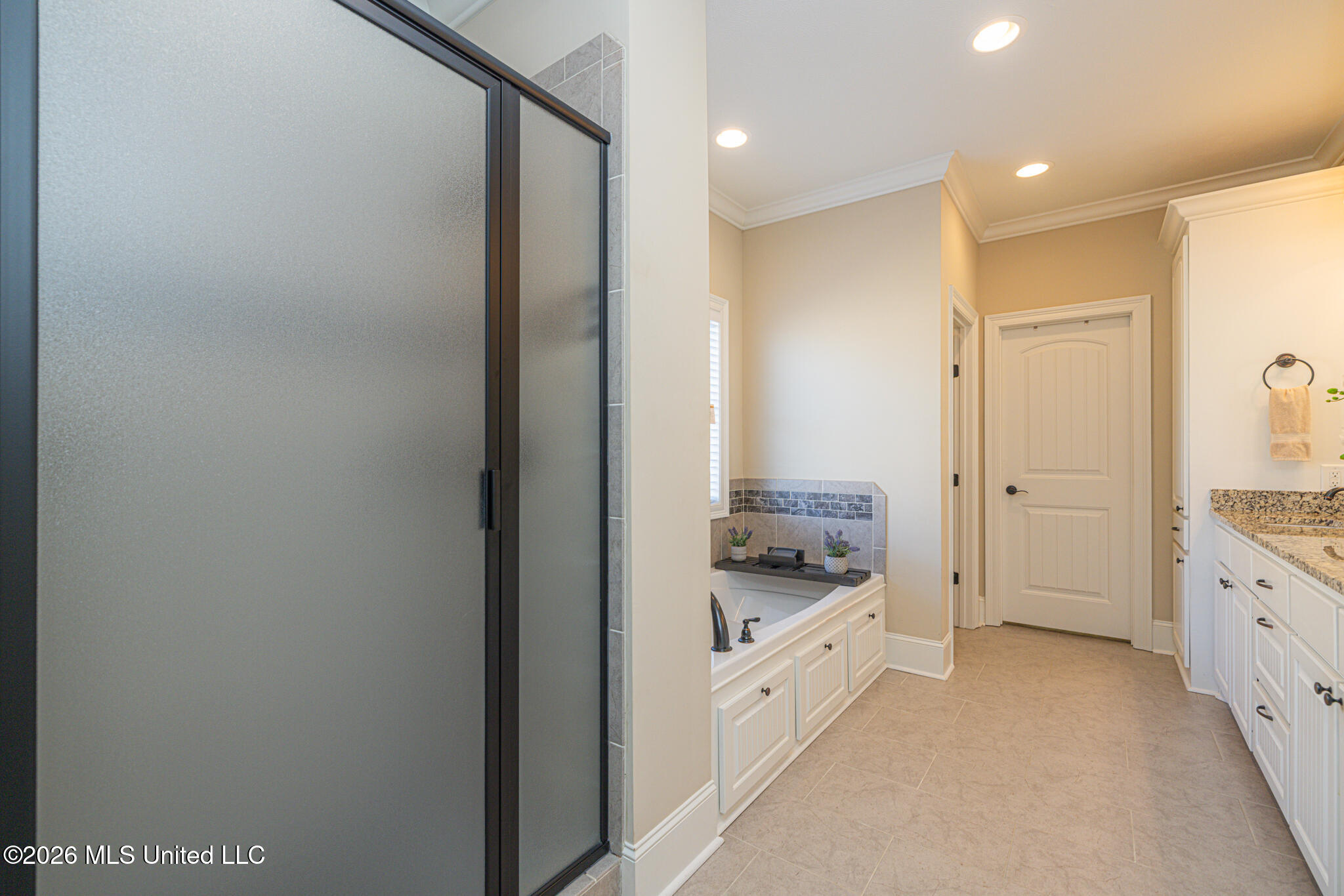 285 Winterfield Court Property Photo 30