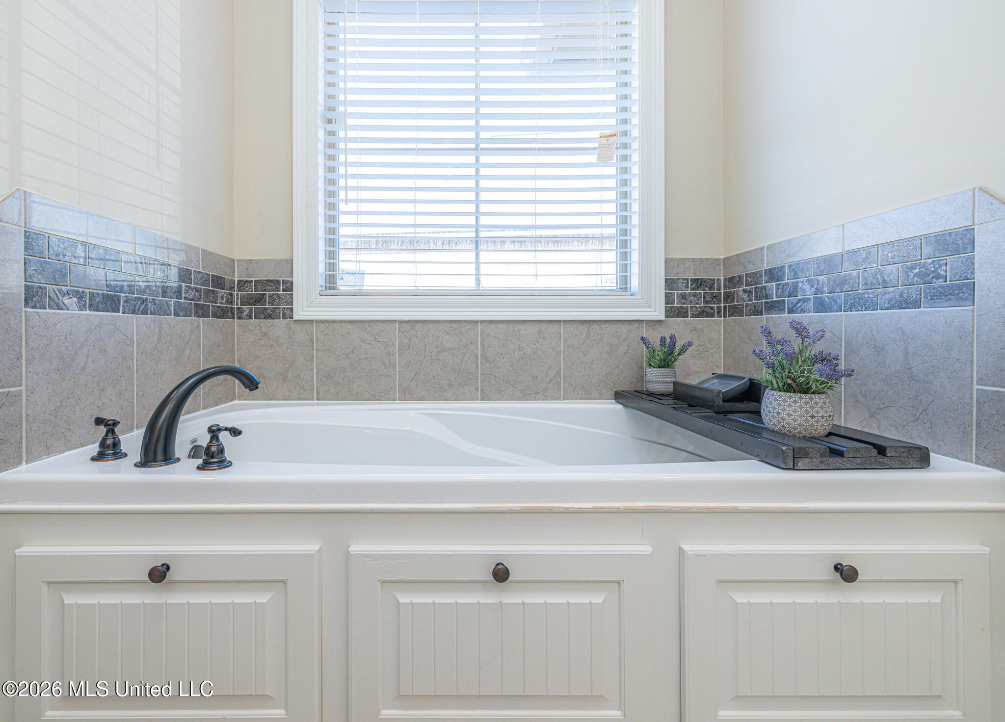 285 Winterfield Court Property Photo 31