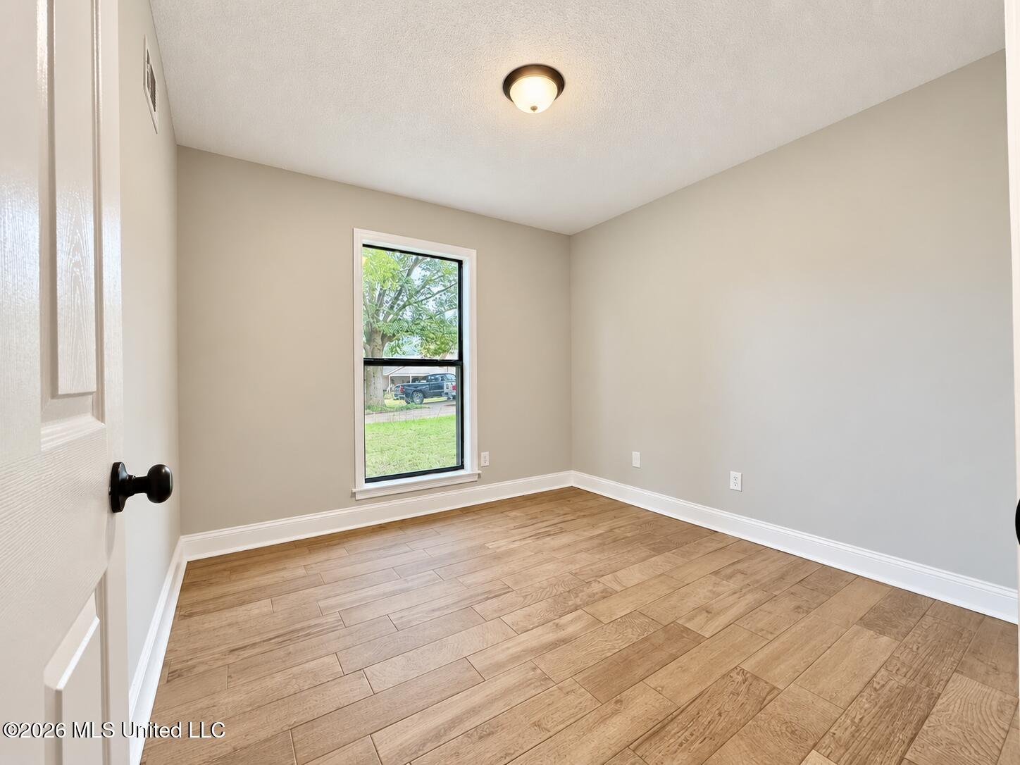 1719 Brown Cove Property Photo 13