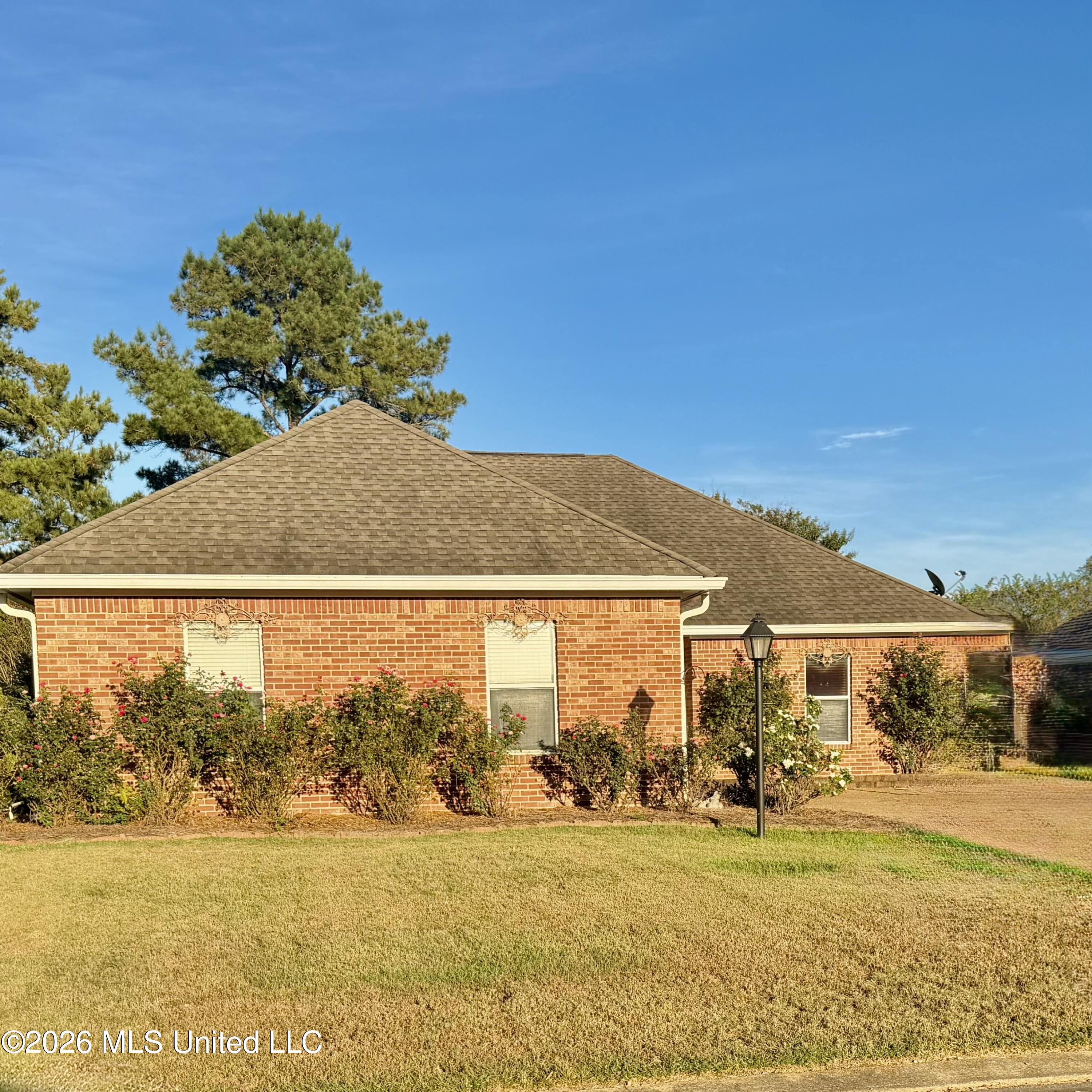 18 Old Bridge Cove Property Photo 1