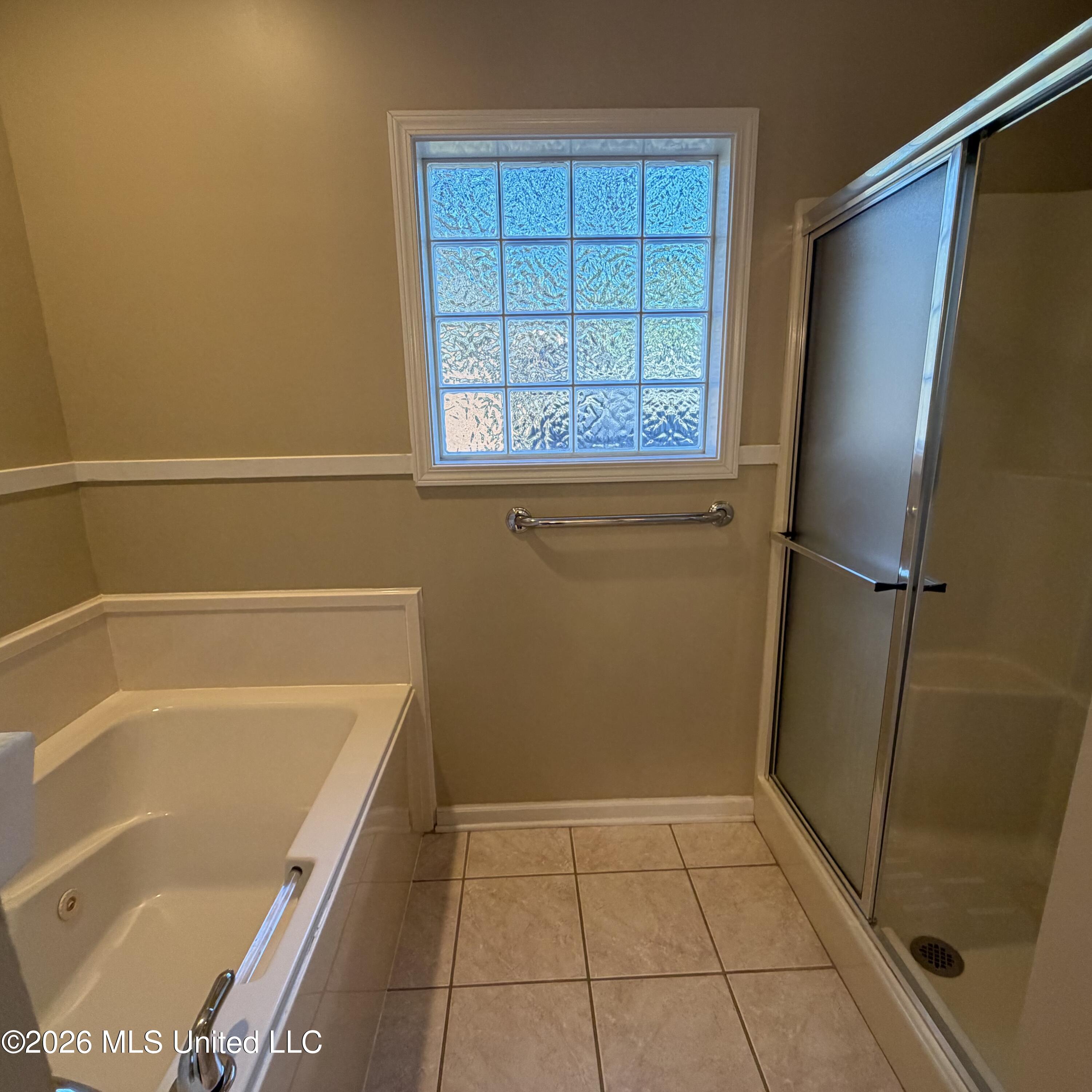 18 Old Bridge Cove Property Photo 16