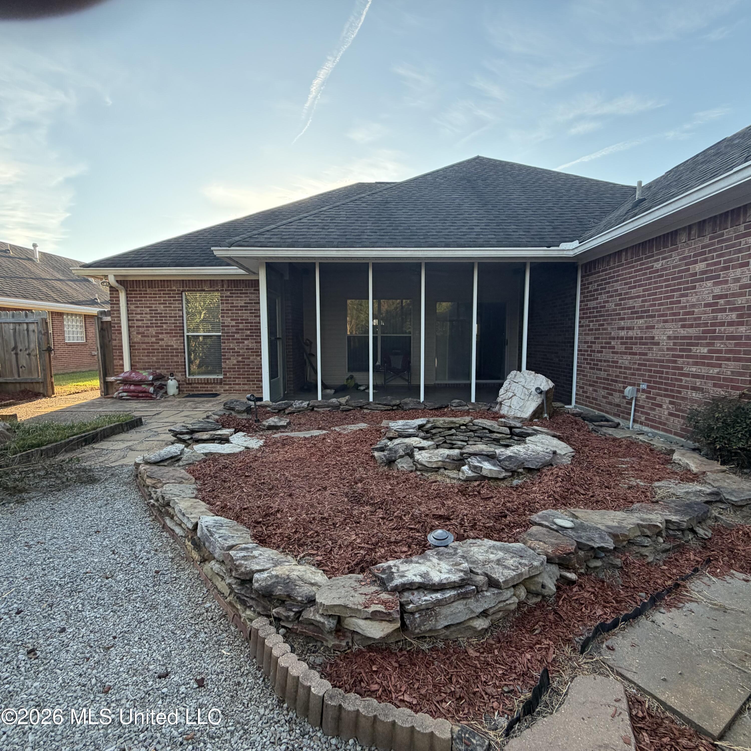 18 Old Bridge Cove Property Photo 28