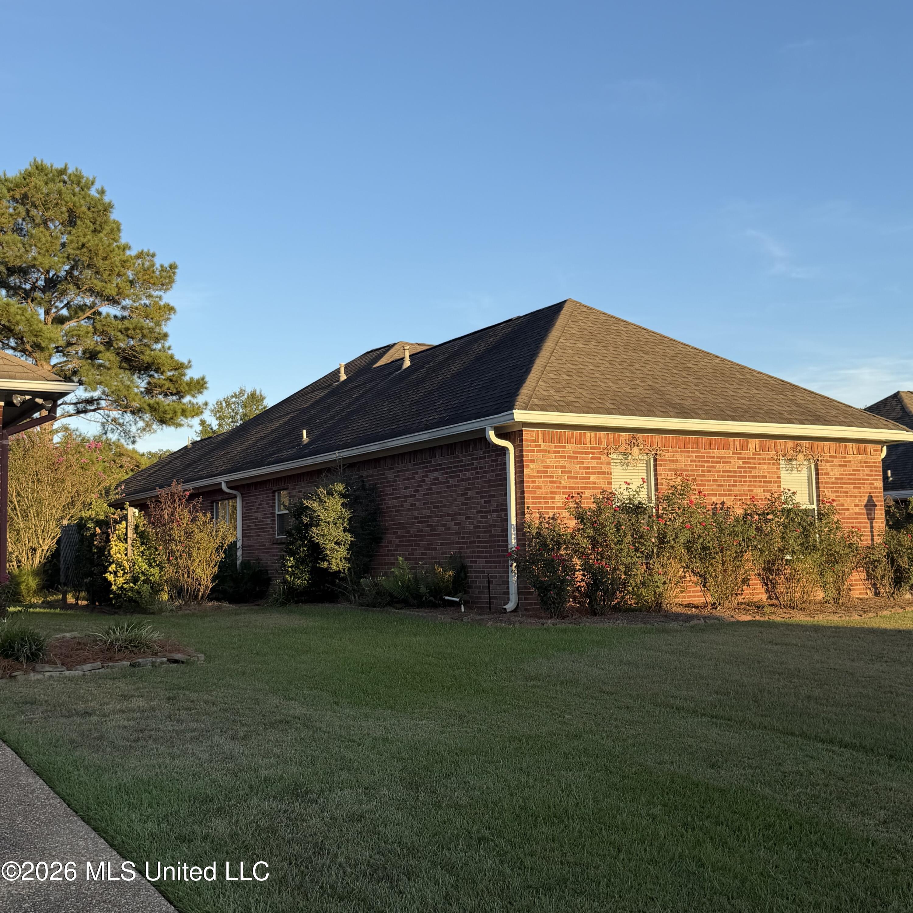 18 Old Bridge Cove Property Photo 31