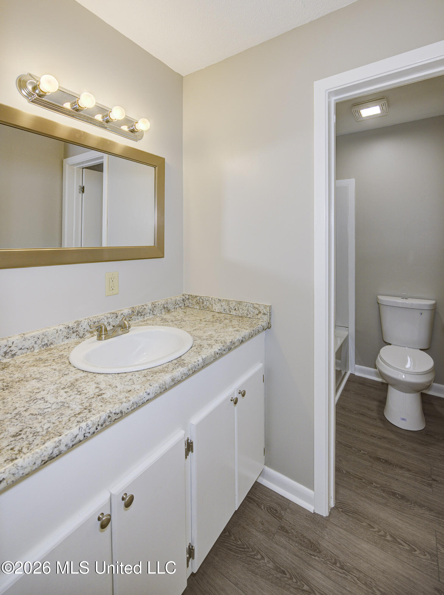 1060 Holt Drive Property Photo 22
