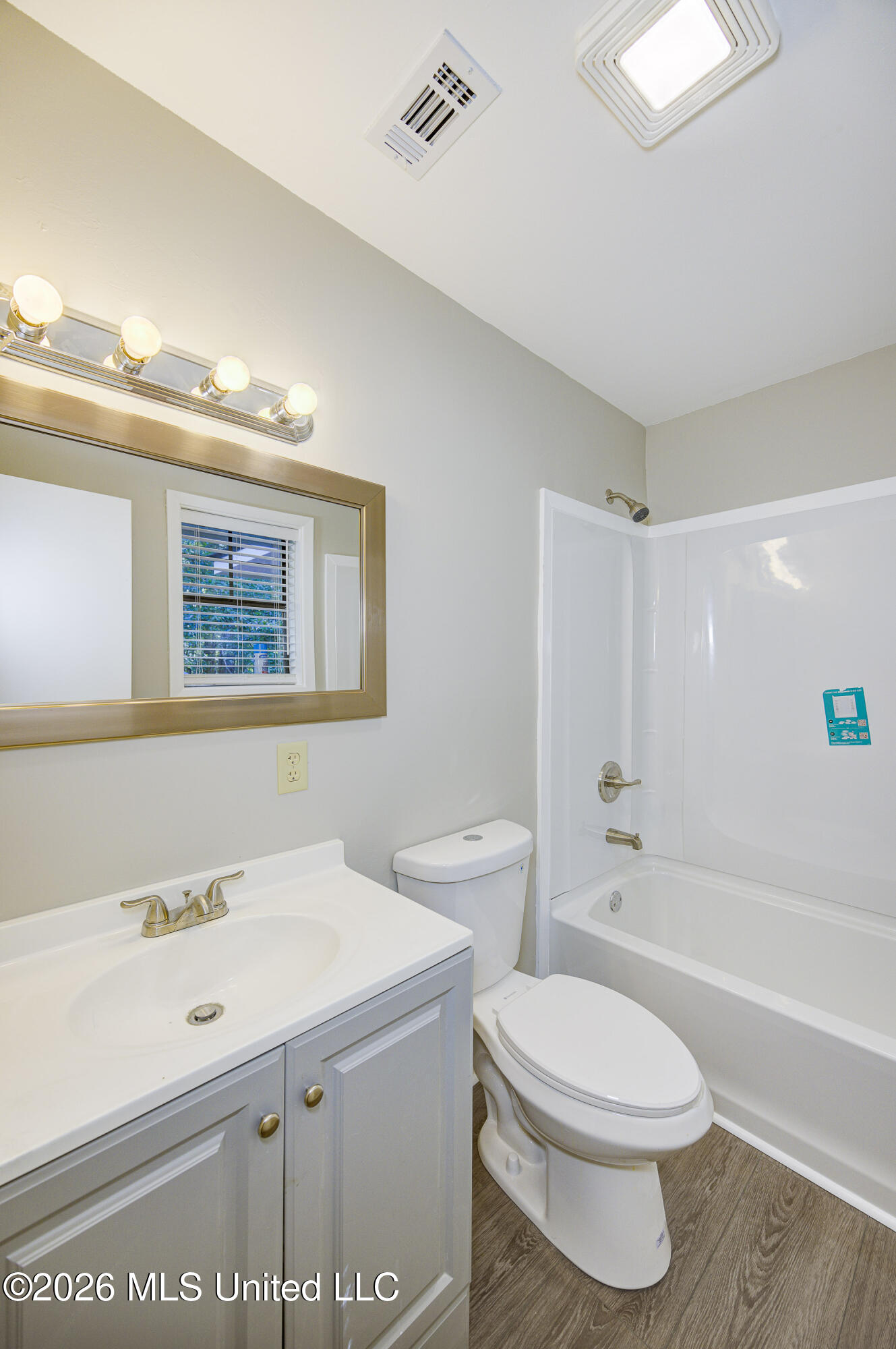 1060 Holt Drive Property Photo 29