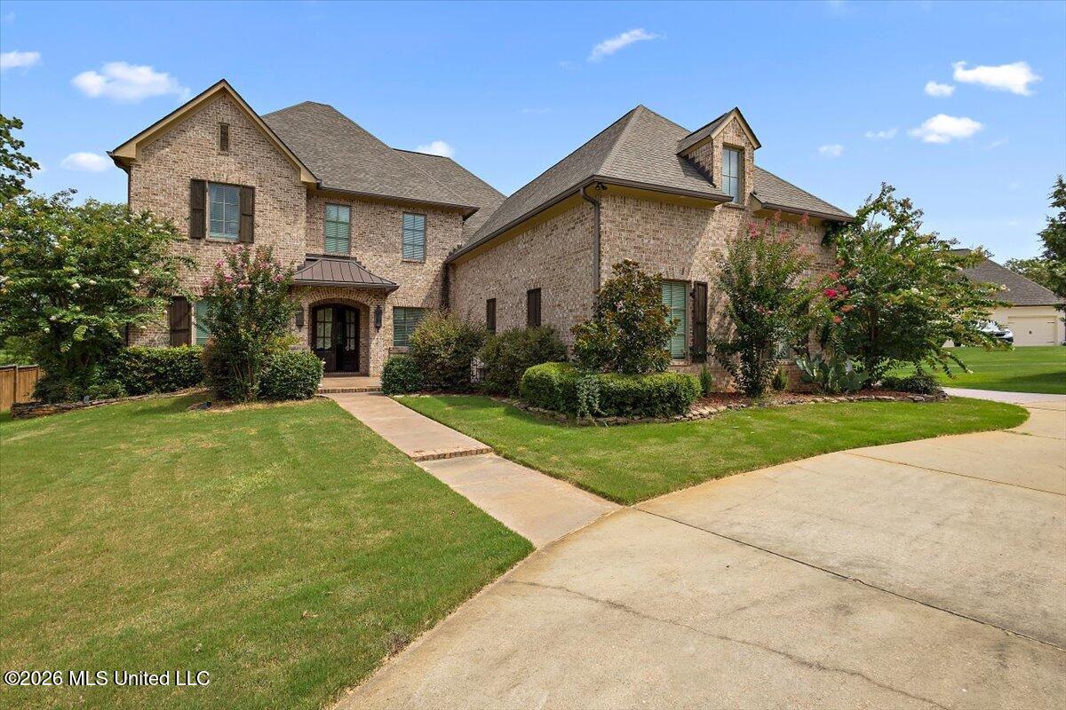 186 Ironwood Plantation Boulevard Property Photo 1
