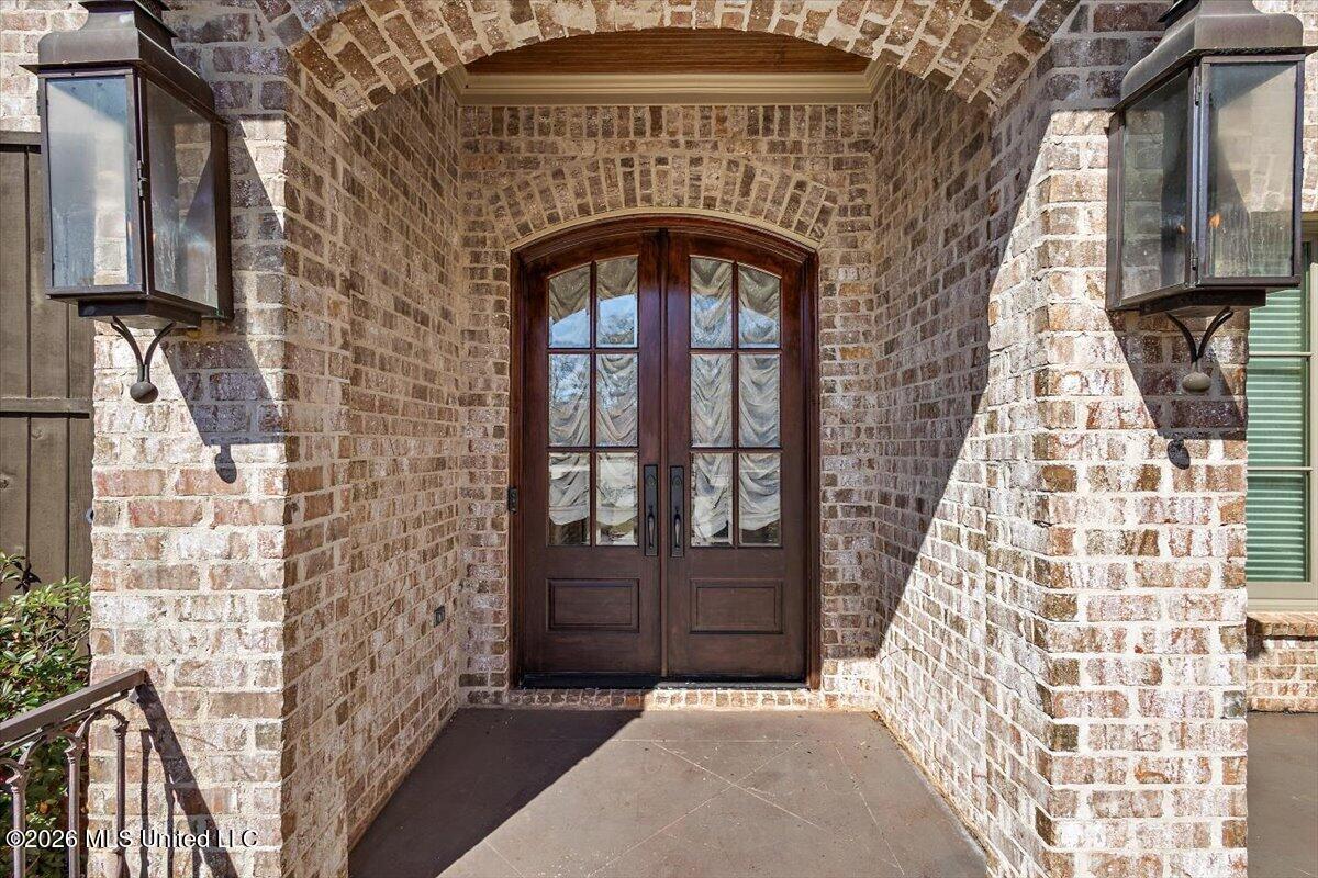 186 Ironwood Plantation Boulevard Property Photo 4