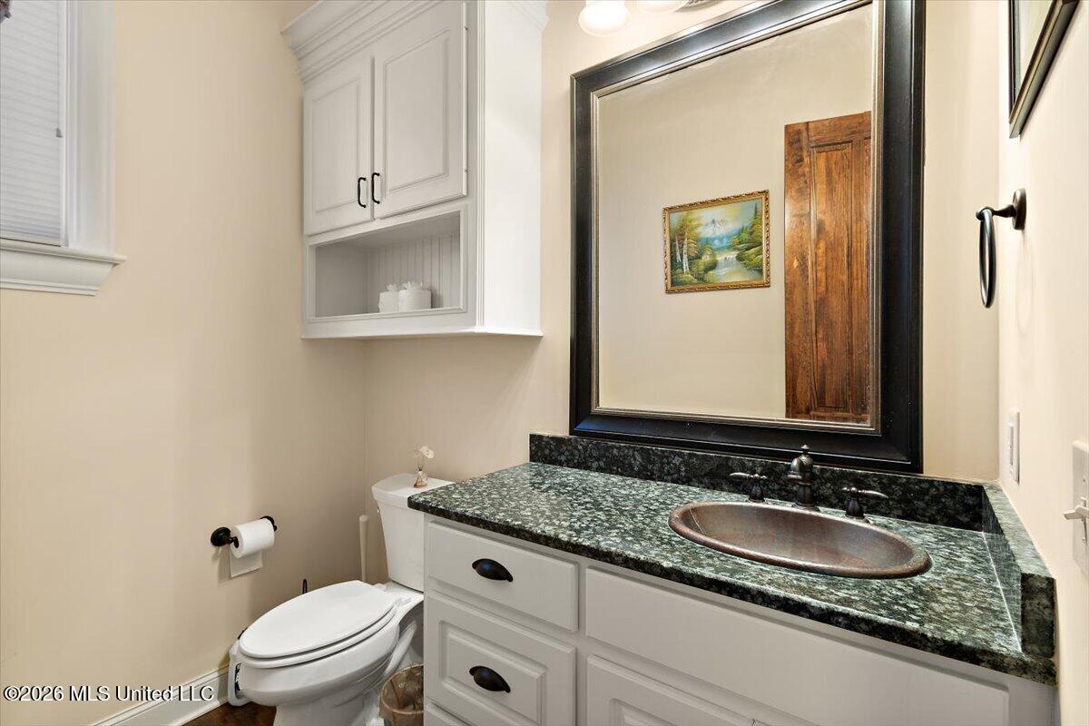186 Ironwood Plantation Boulevard Property Photo 30