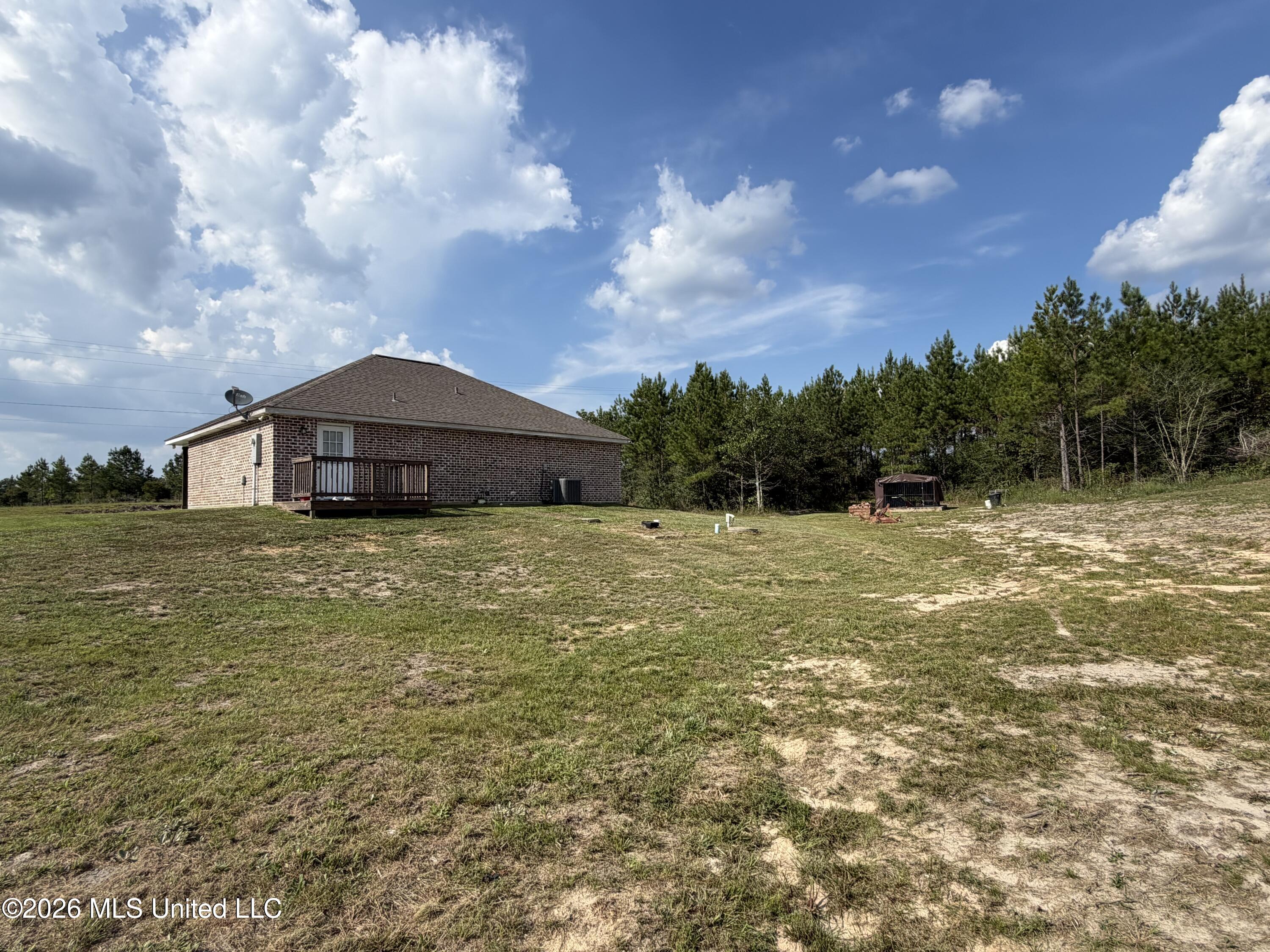 444 Peters Road Property Photo 7