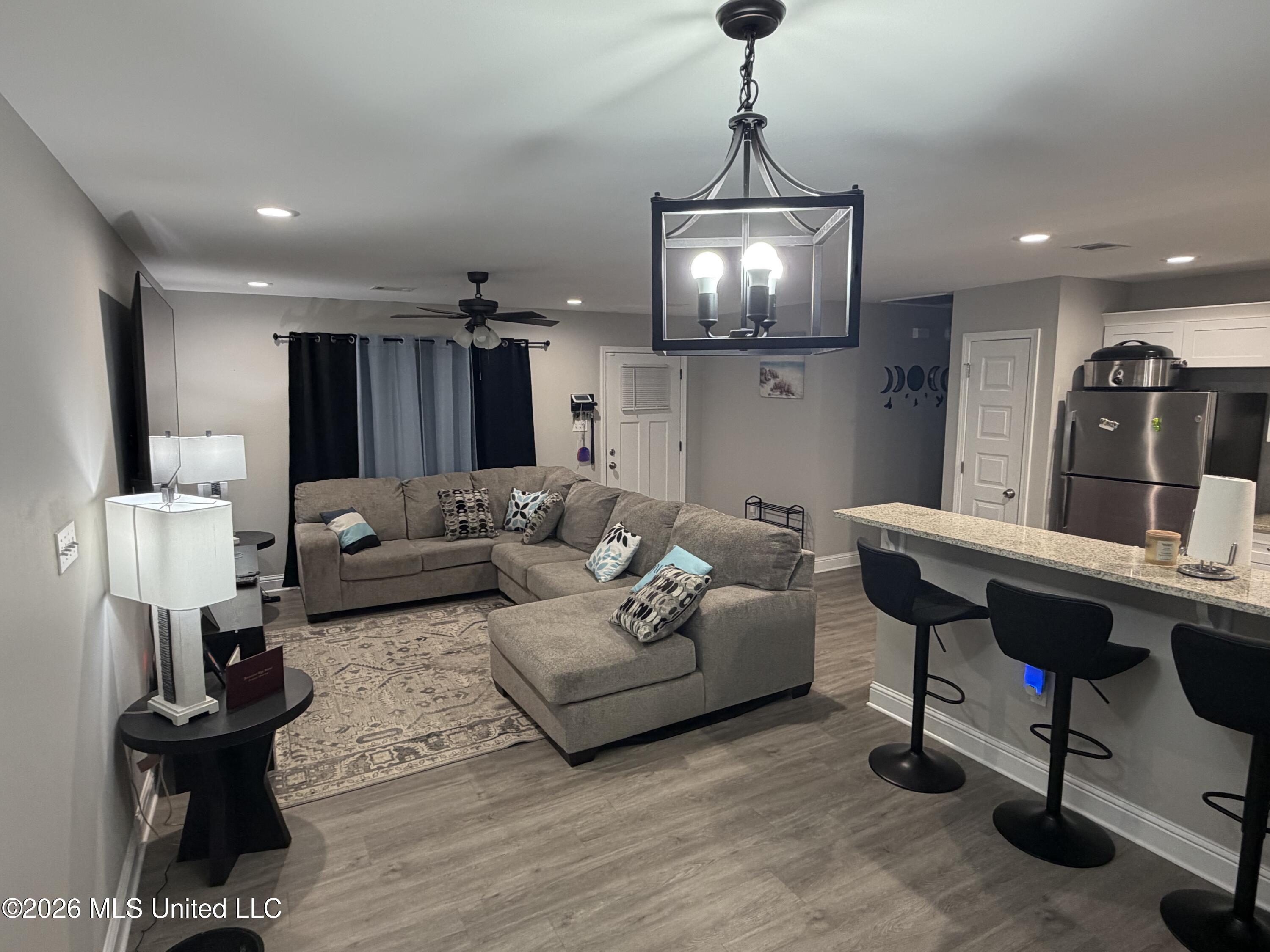 444 Peters Road Property Photo 10