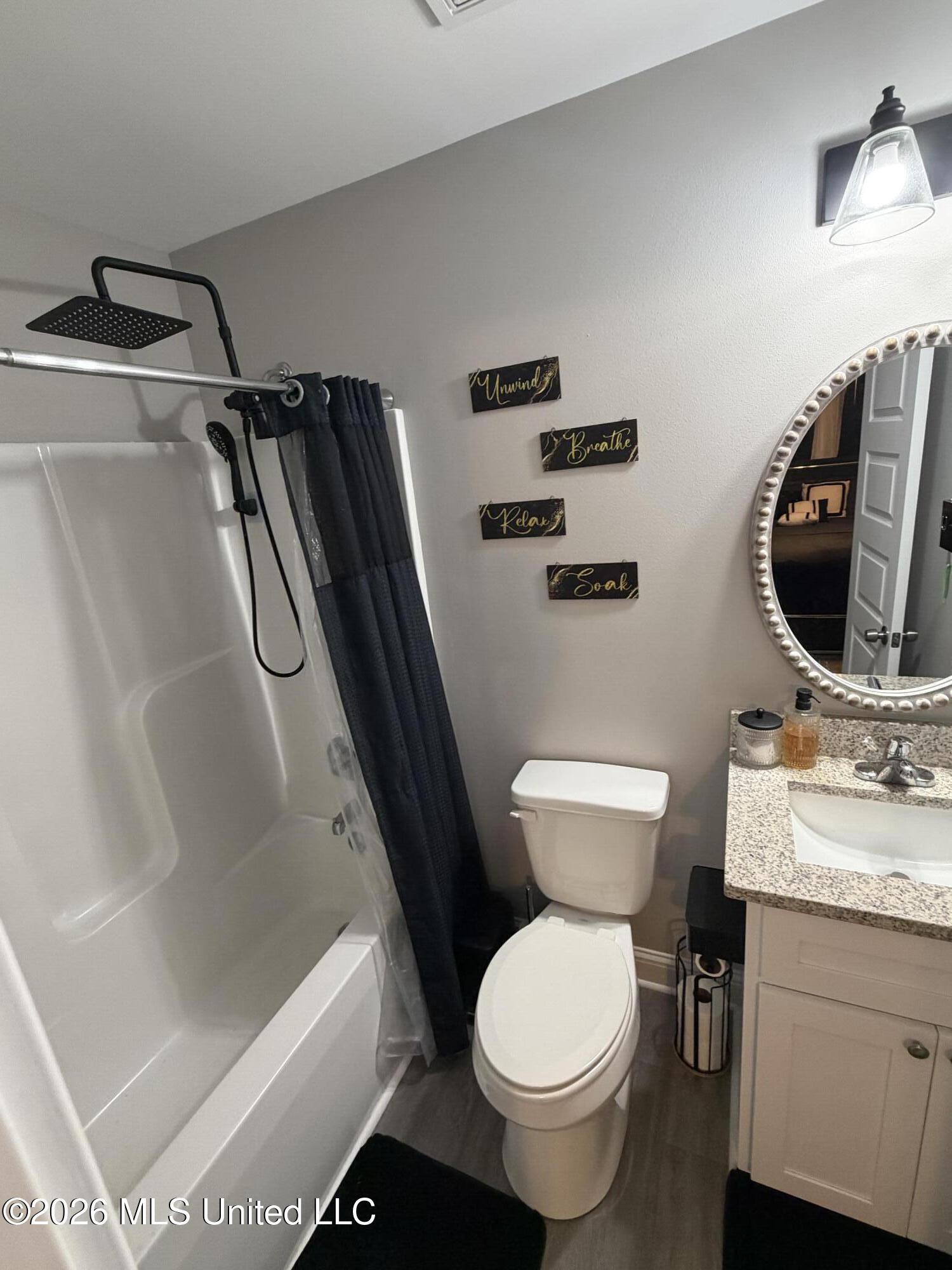 444 Peters Road Property Photo 13
