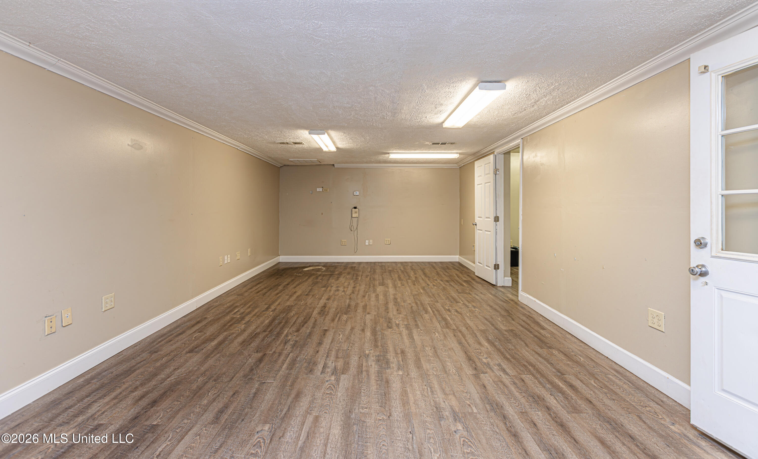 3607 Interstate 55 Property Photo 3