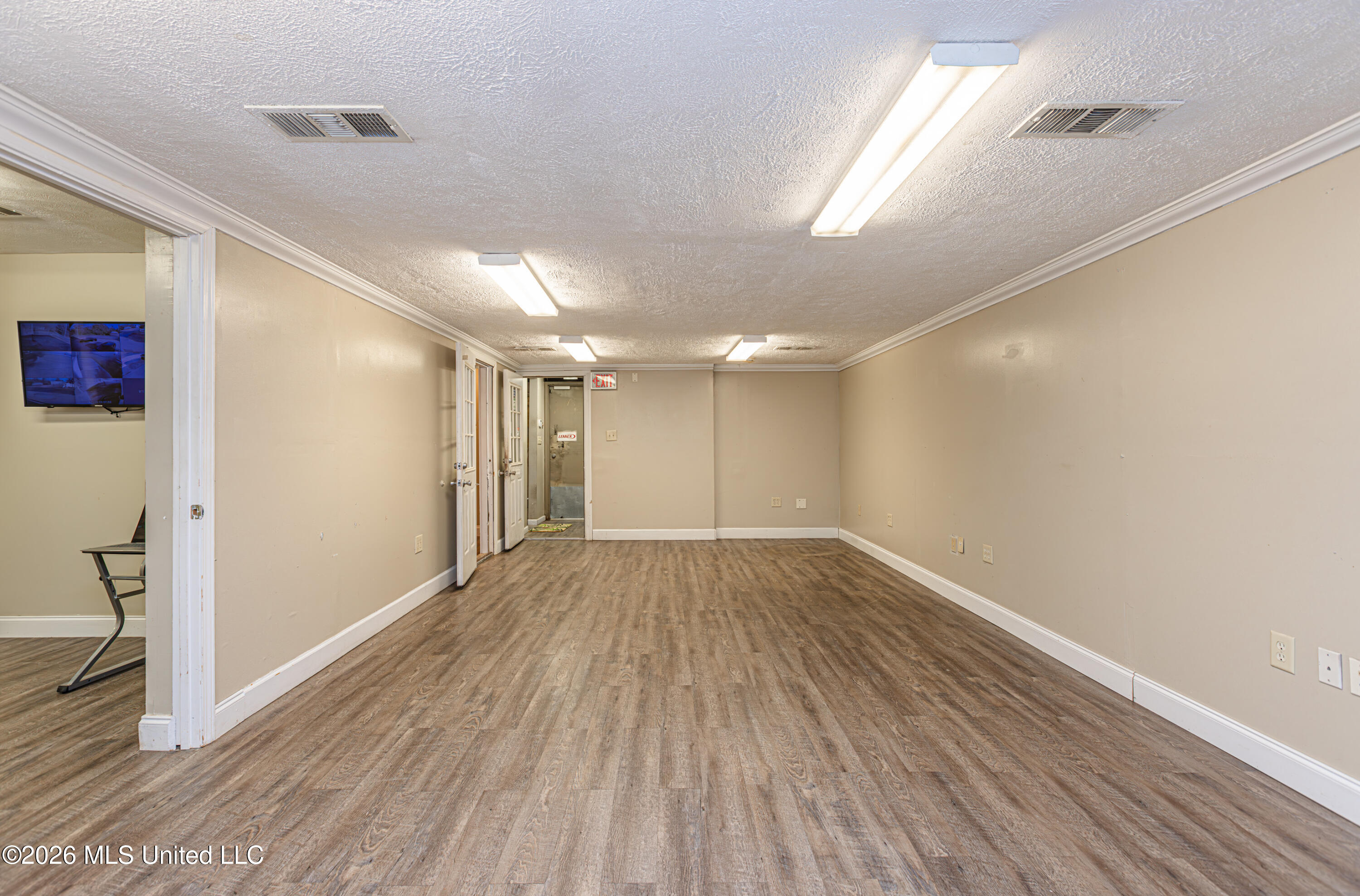 3607 Interstate 55 Property Photo 5