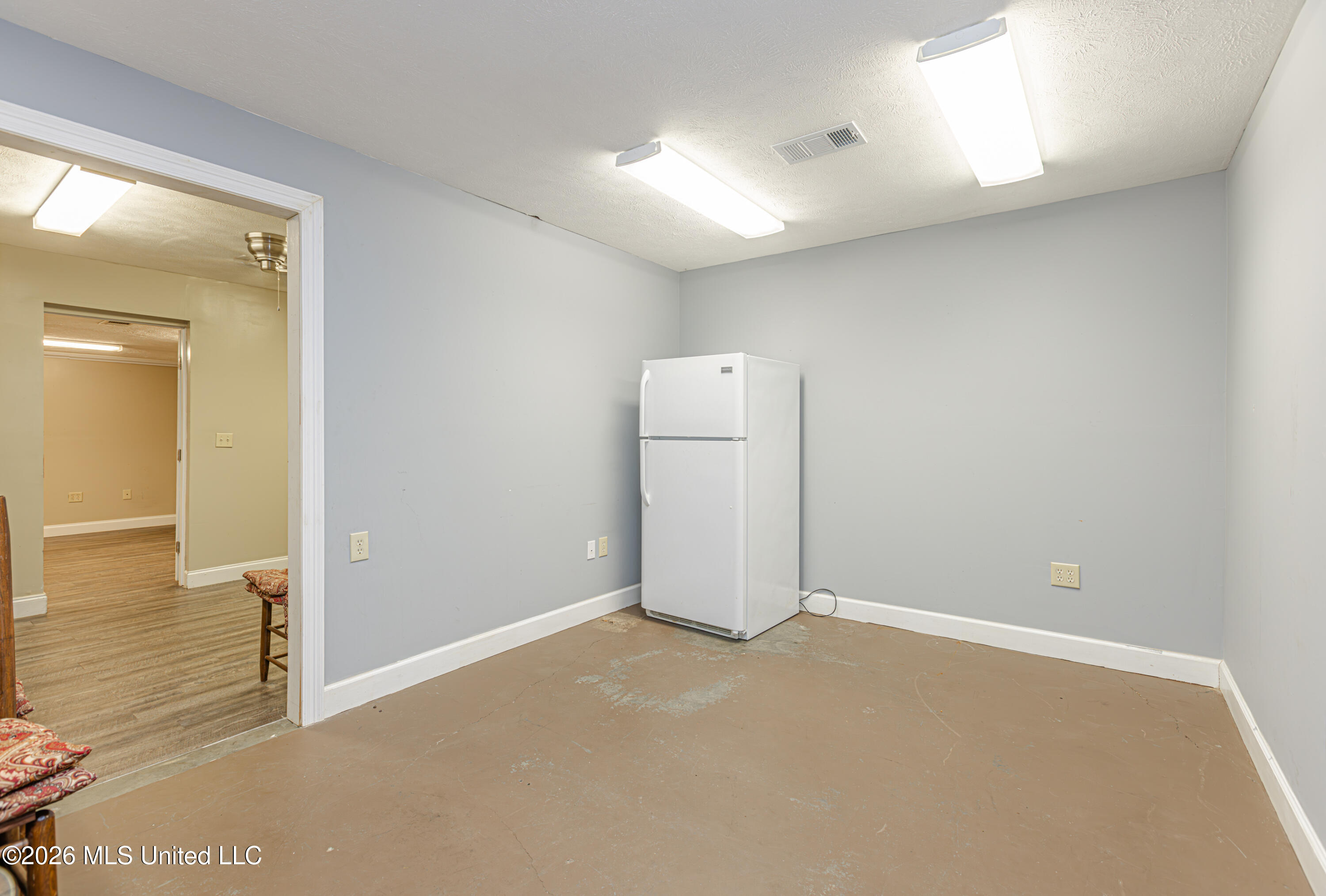 3607 Interstate 55 Property Photo 14
