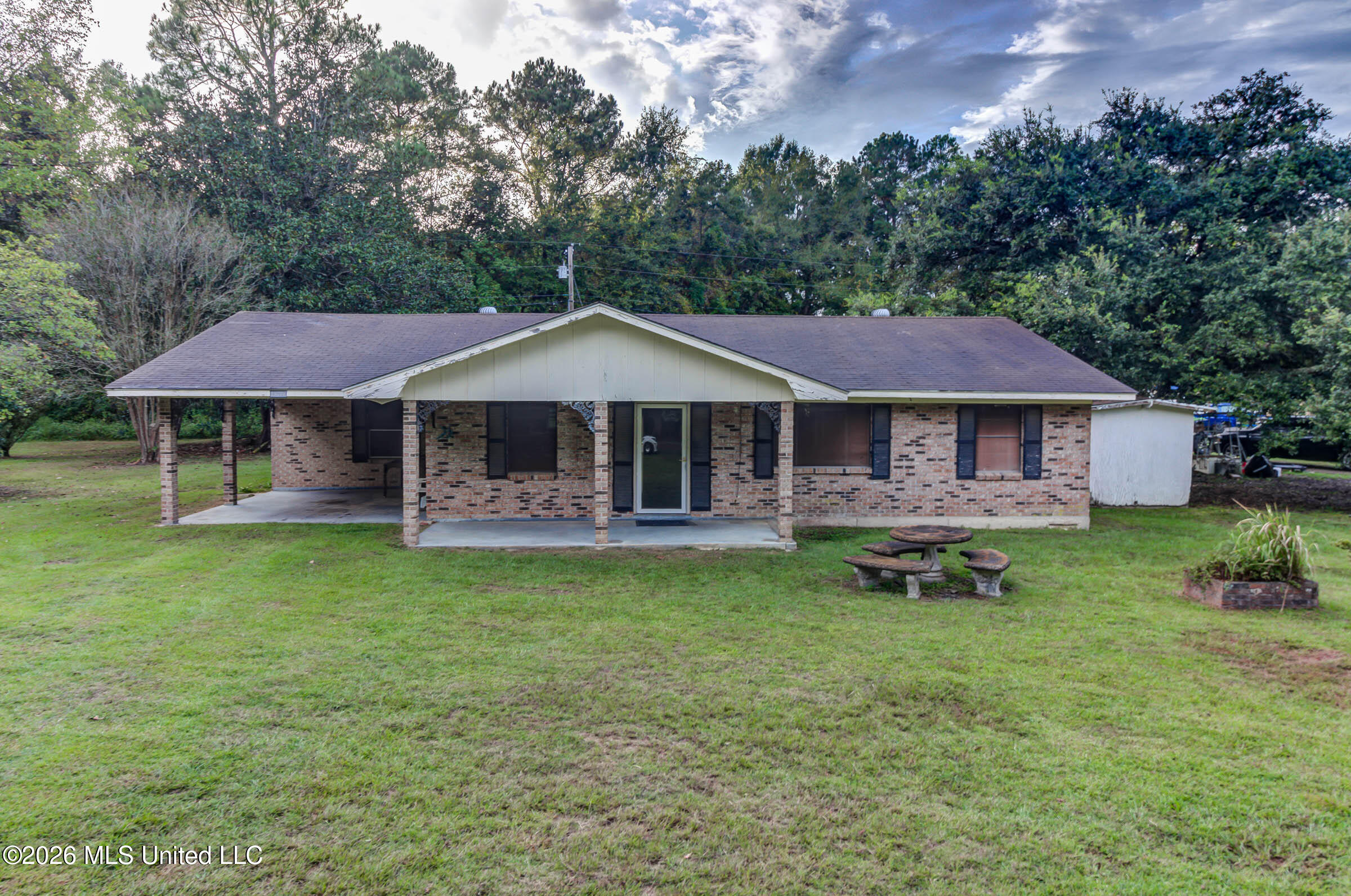 14037 Schonewitz Road Property Photo 1