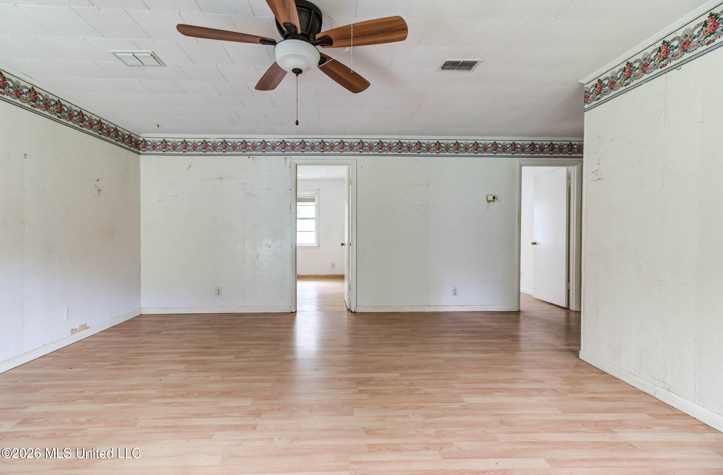 14037 Schonewitz Road Property Photo 9