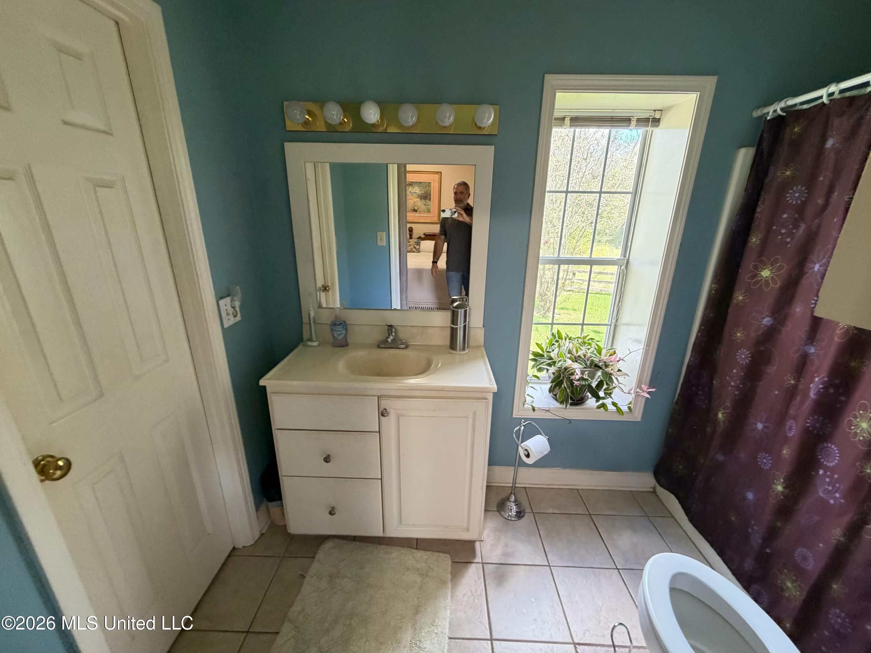 1046 Mullins Property Photo 17