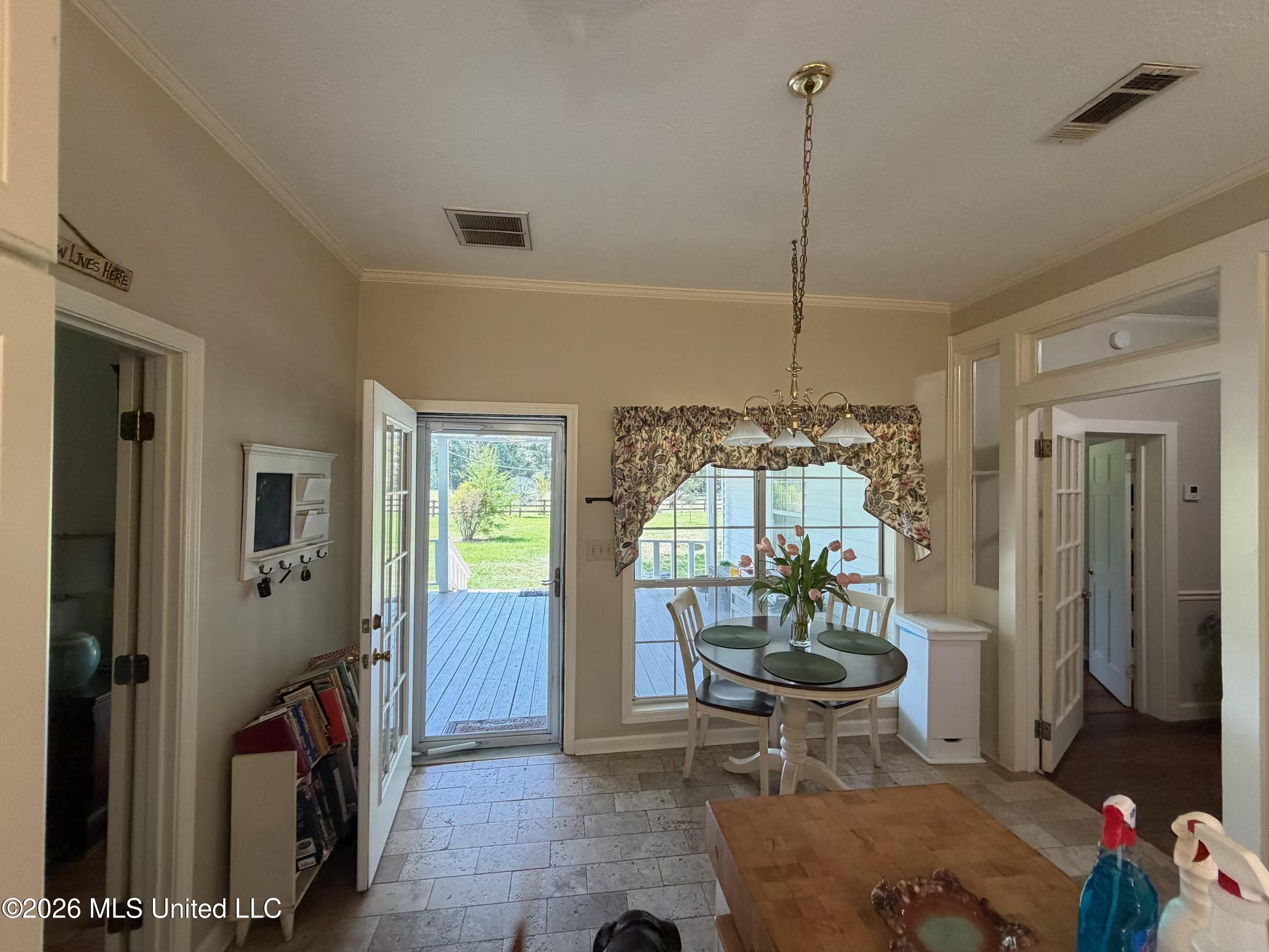 1046 Mullins Property Photo 25