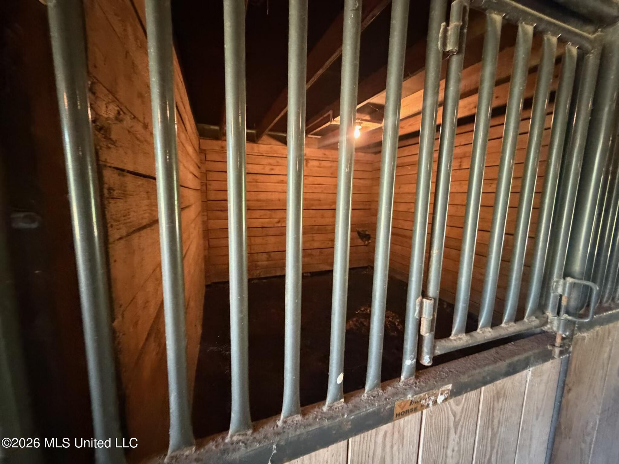 1046 Mullins Property Photo 35