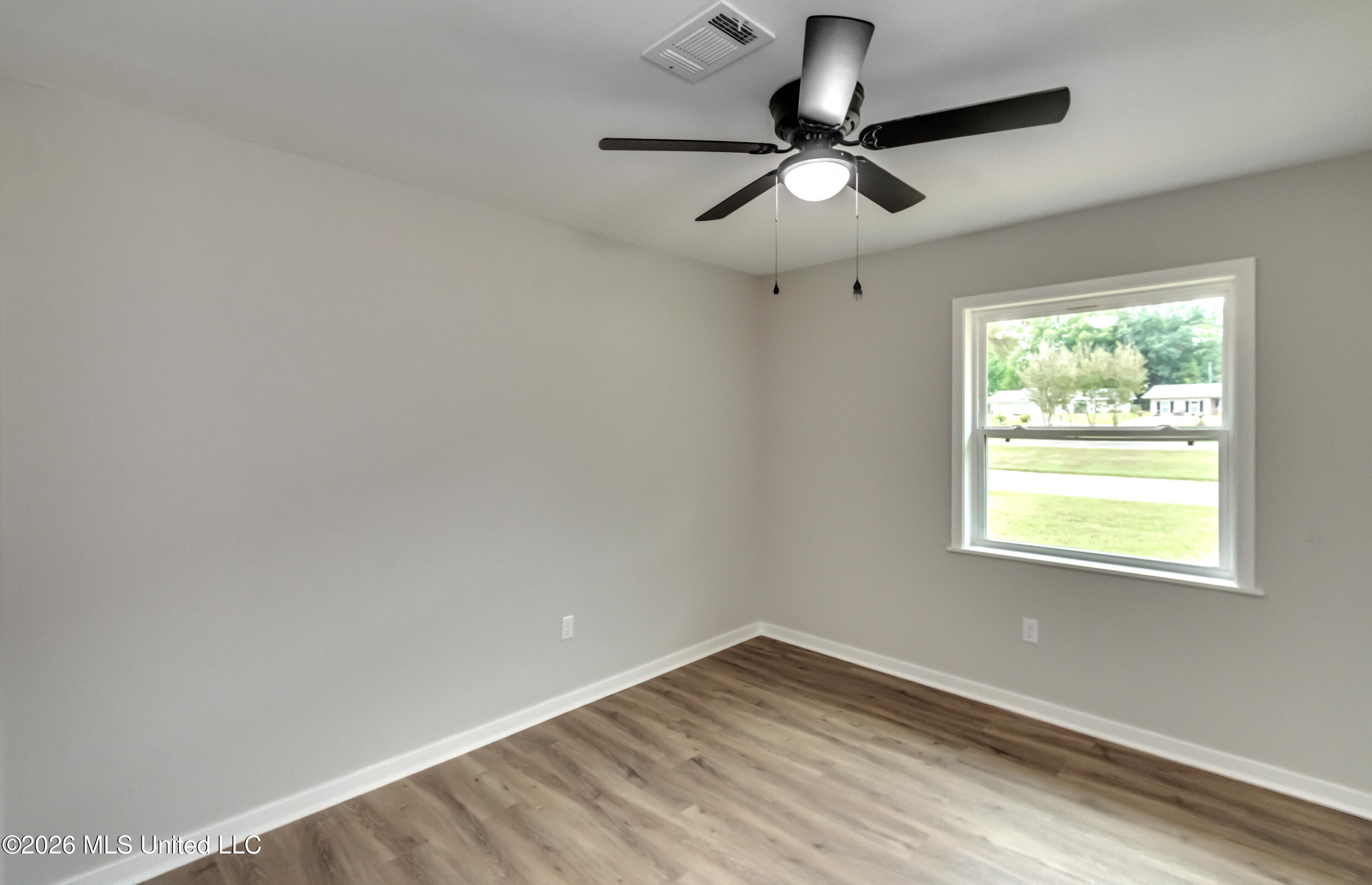 108 Crimson Lane Property Photo 26