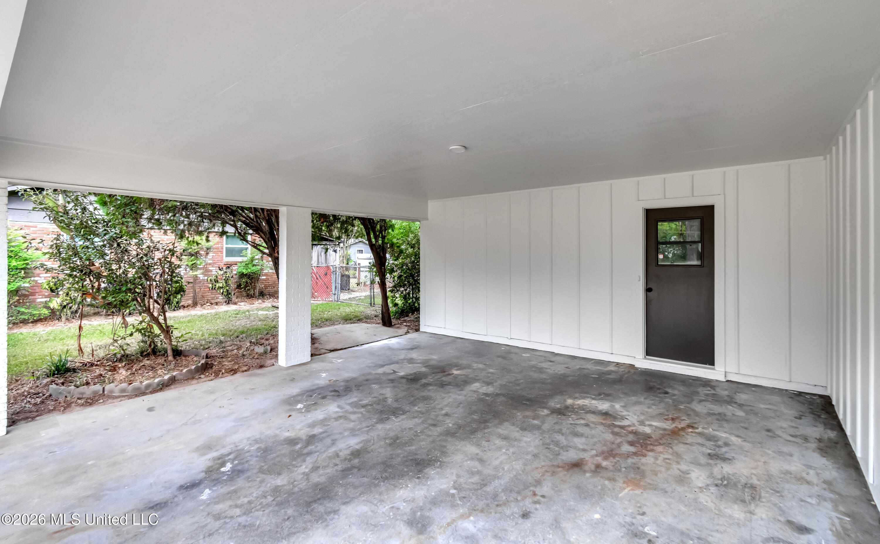 108 Crimson Lane Property Photo 31
