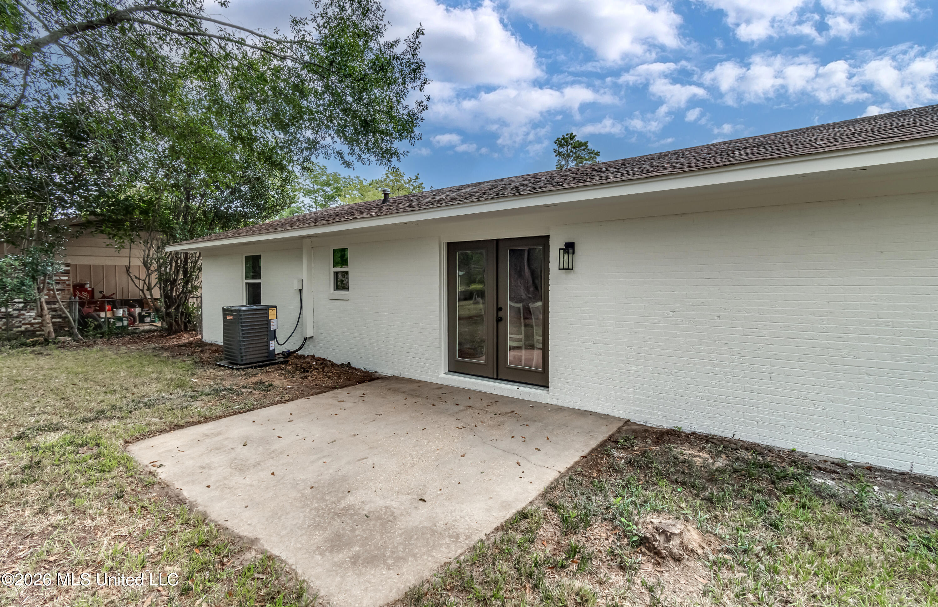 108 Crimson Lane Property Photo 40