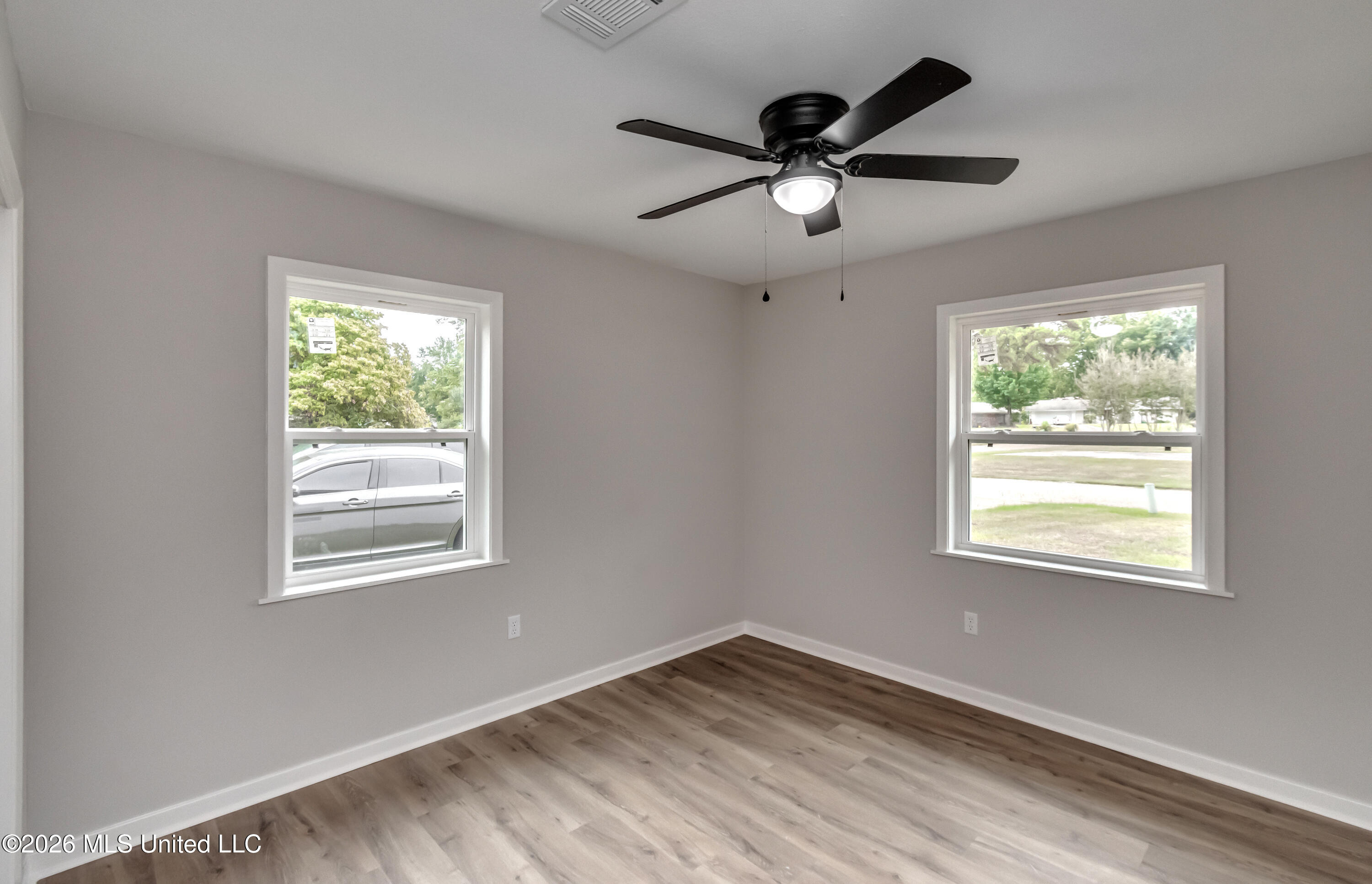108 Crimson Lane Property Photo 41