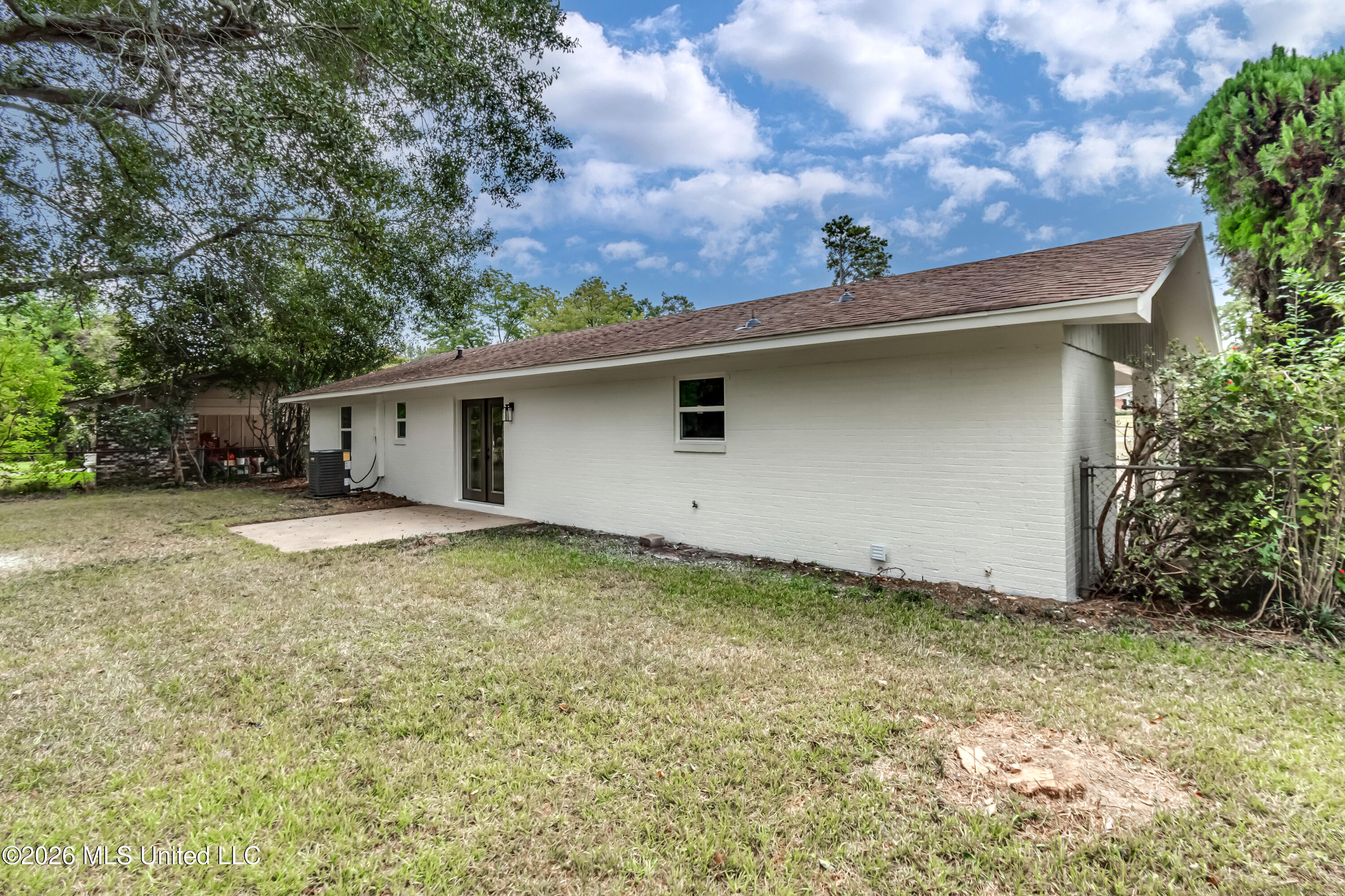 108 Crimson Lane Property Photo 42