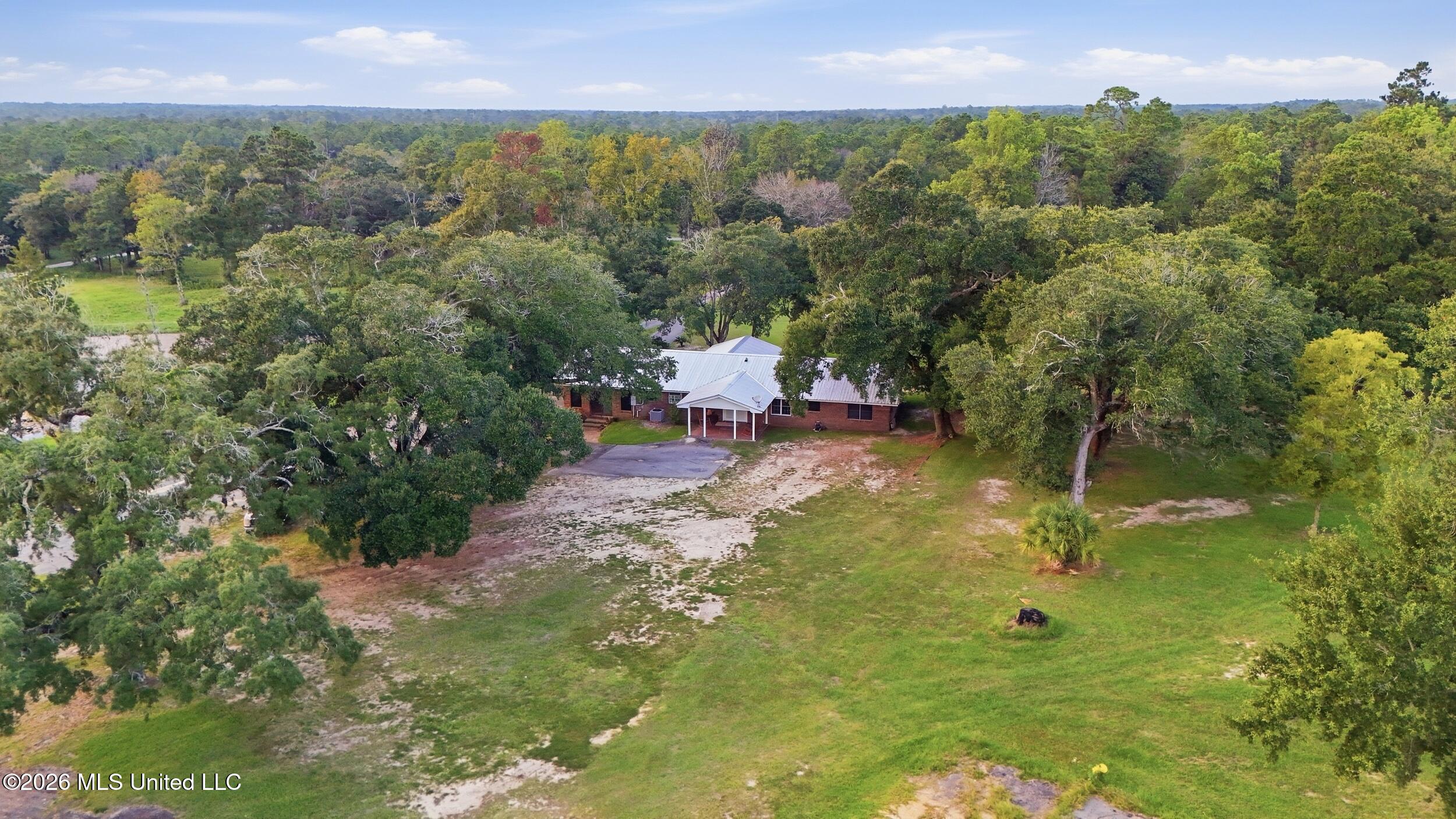 12506 Lorraine Road Property Photo 5