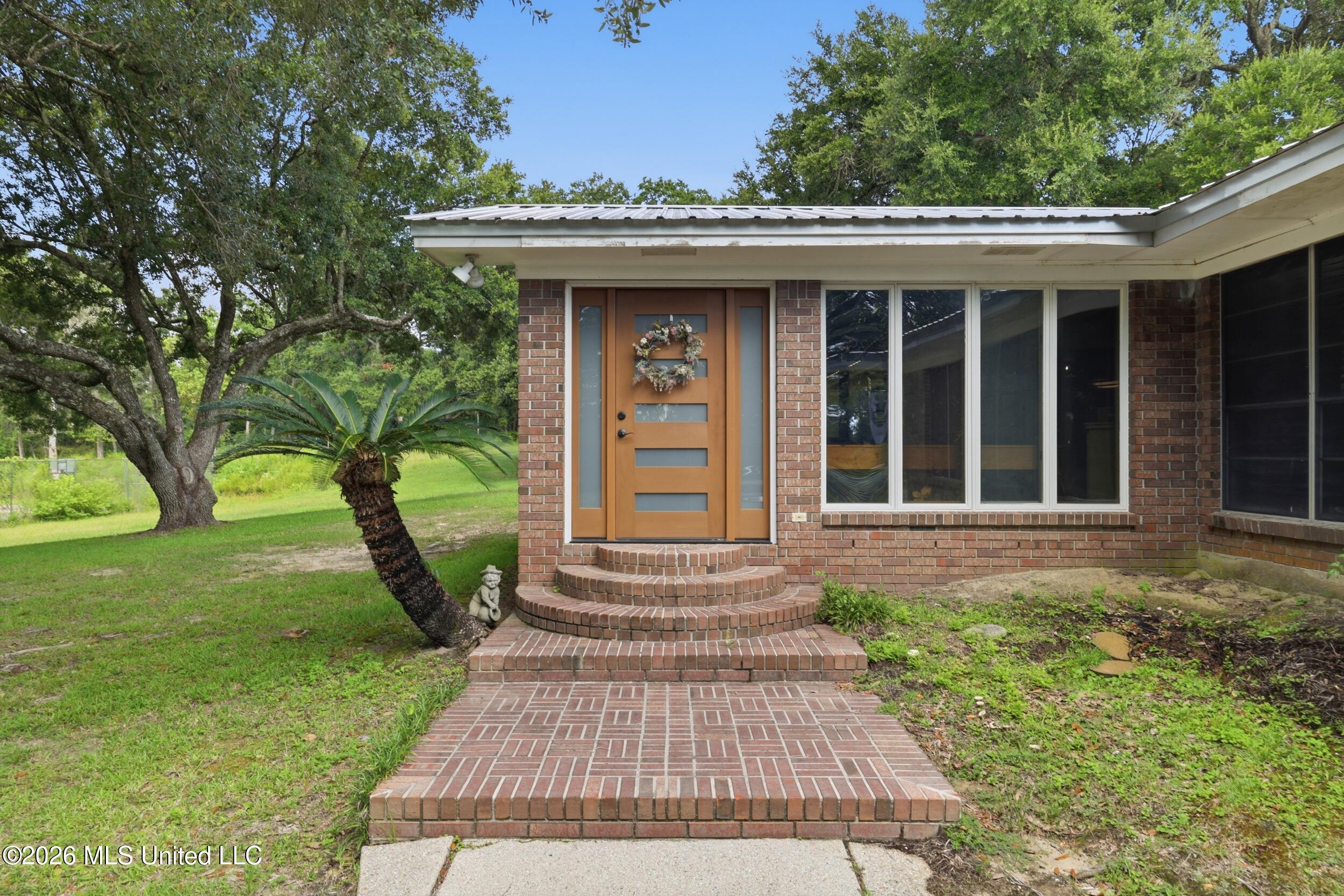 12506 Lorraine Road Property Photo 6