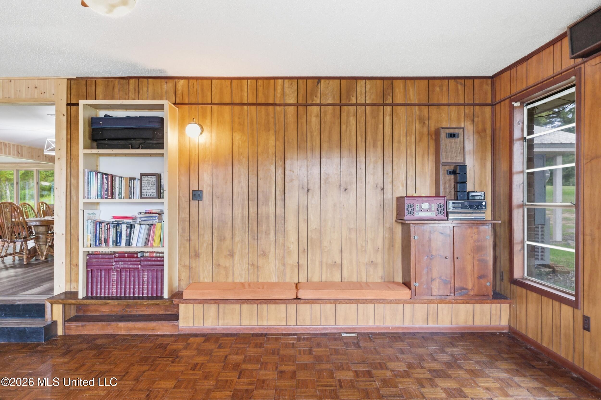 12506 Lorraine Road Property Photo 24