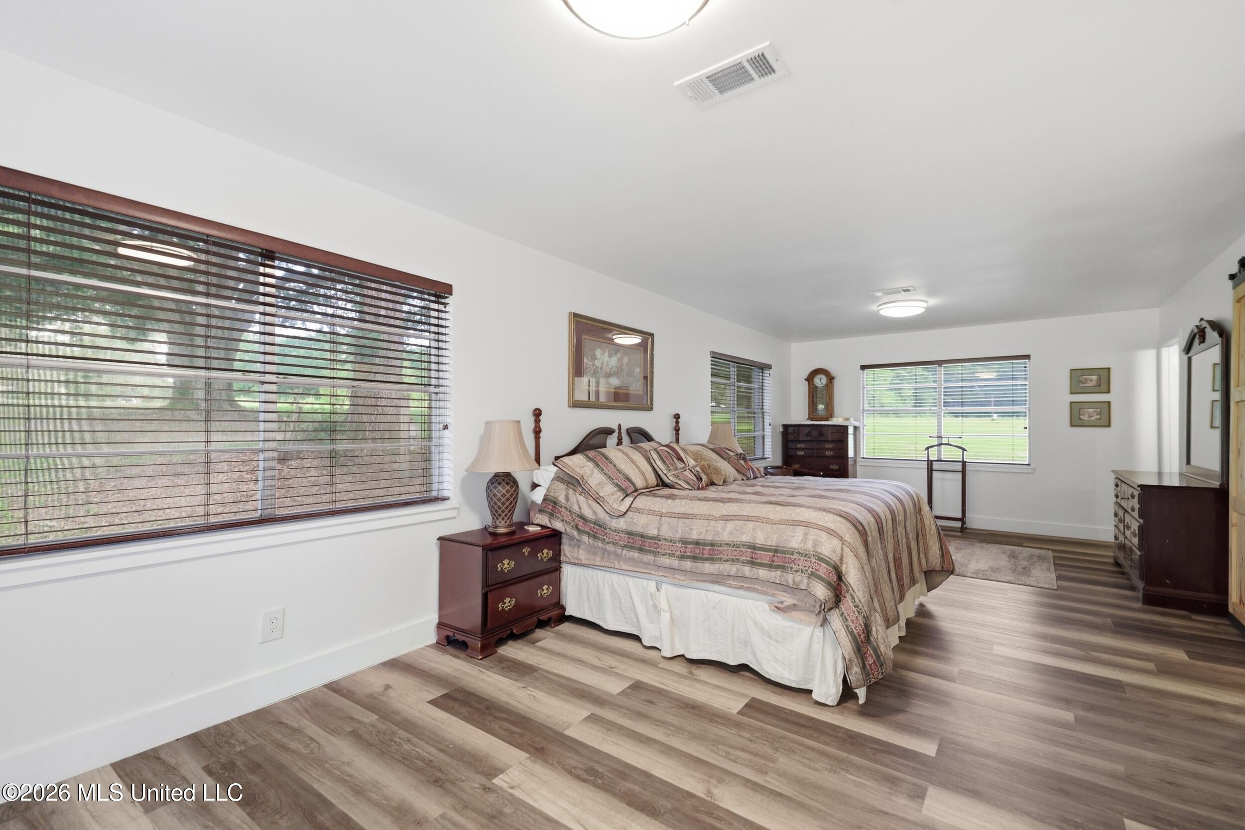 12506 Lorraine Road Property Photo 28