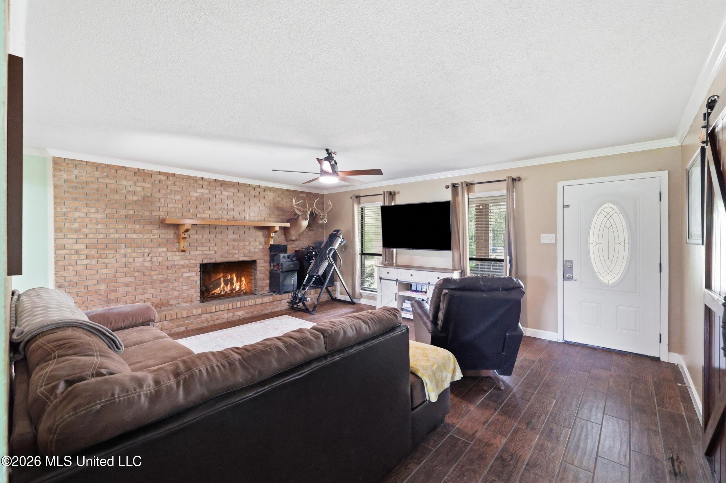12448 Lorraine Road Property Photo 9