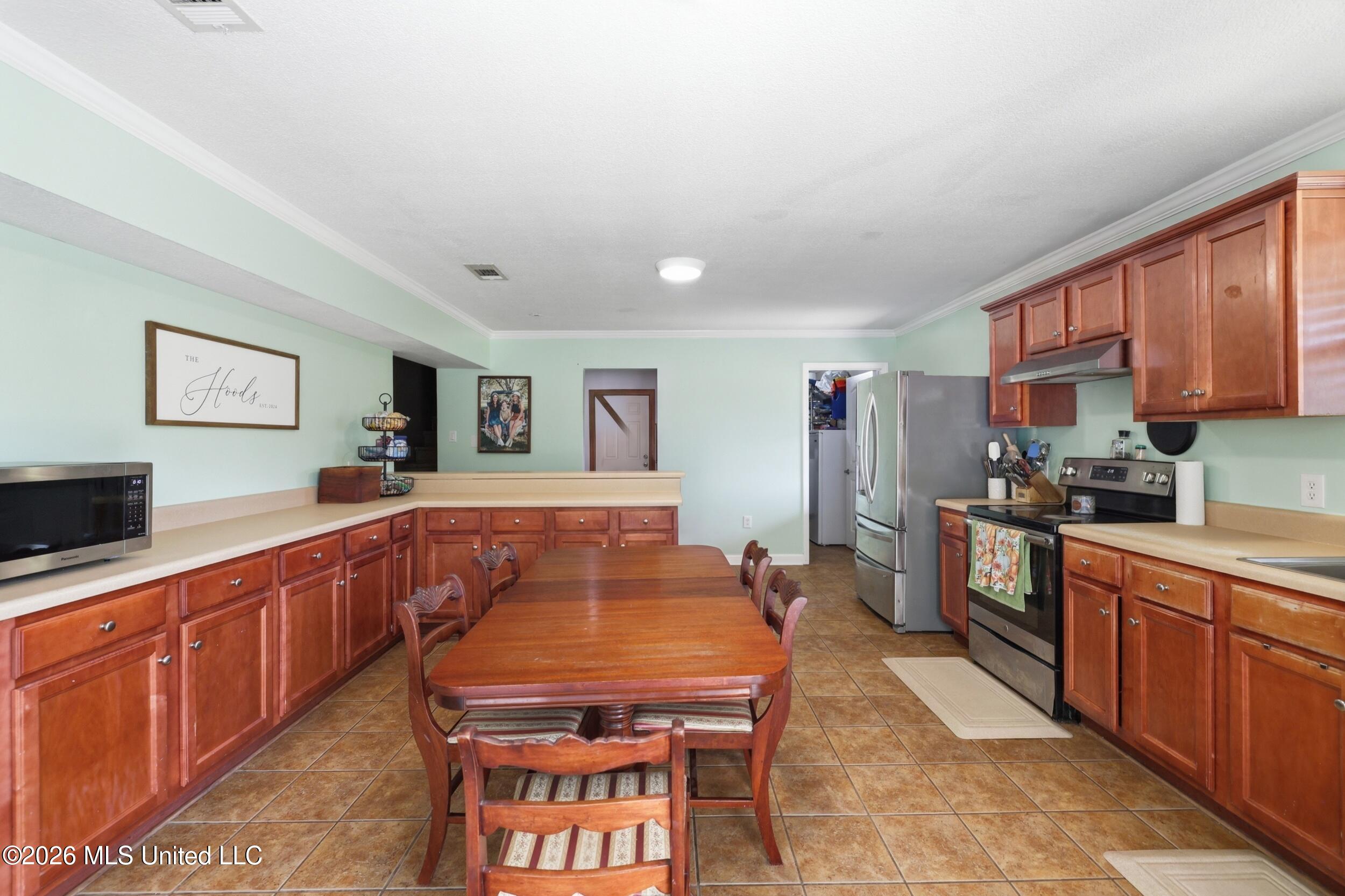 12448 Lorraine Road Property Photo 11